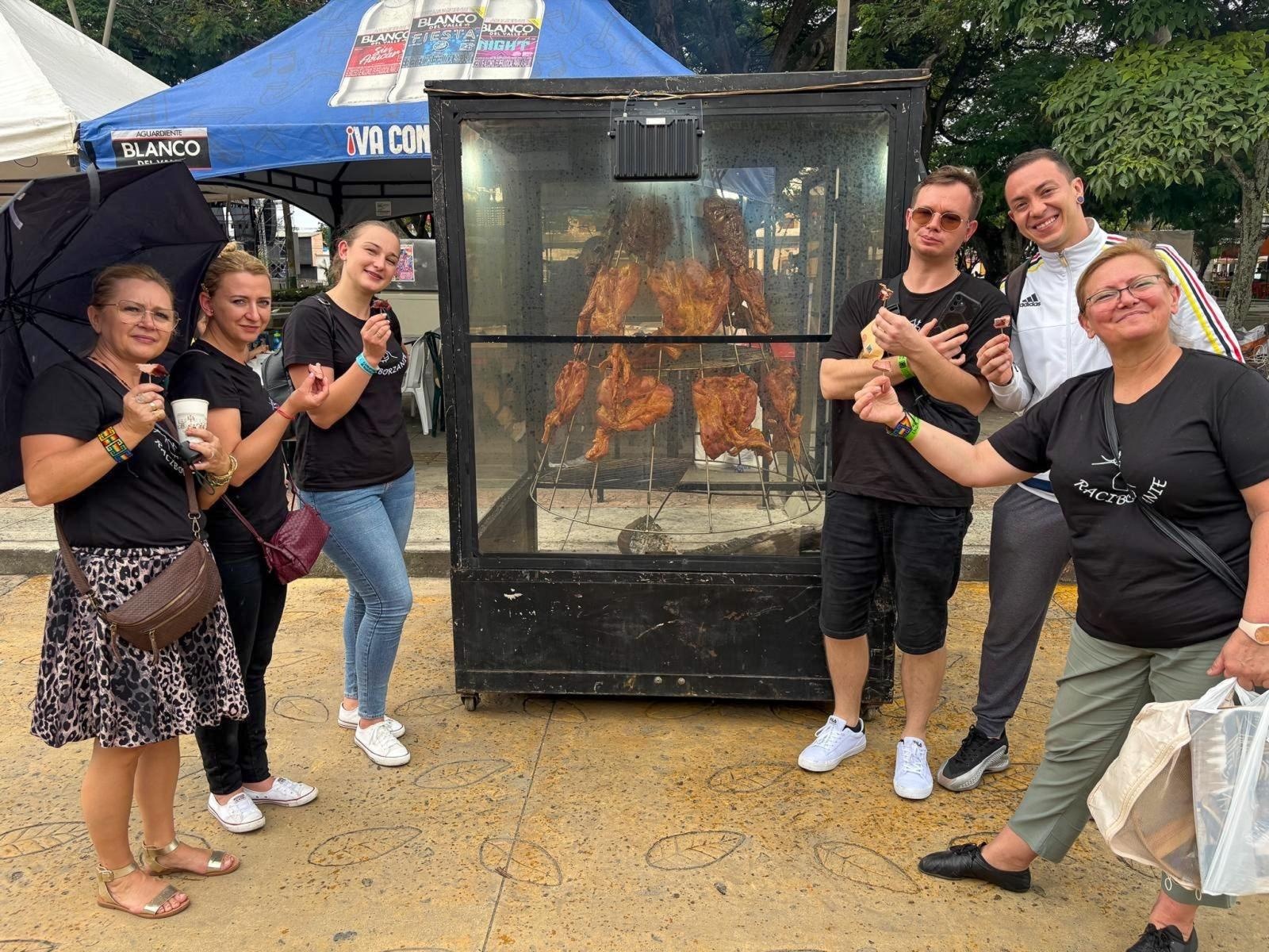 Zdjęcie w galerii na portalu naszraciborz.pl: Raciborzanie ze Źródła koncertowali w Ameryce Południowej wiadomości z regionu