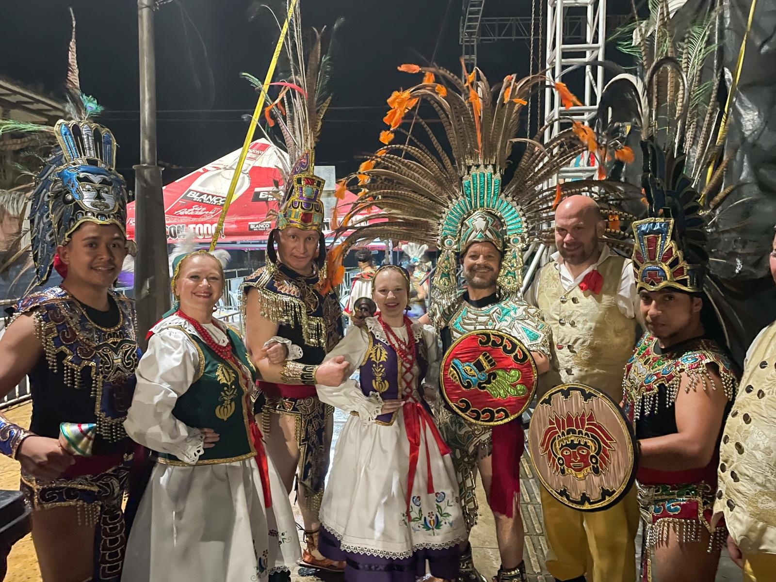 Zdjęcie w galerii na portalu naszraciborz.pl: Raciborzanie ze Źródła koncertowali w Ameryce Południowej wiadomości z regionu