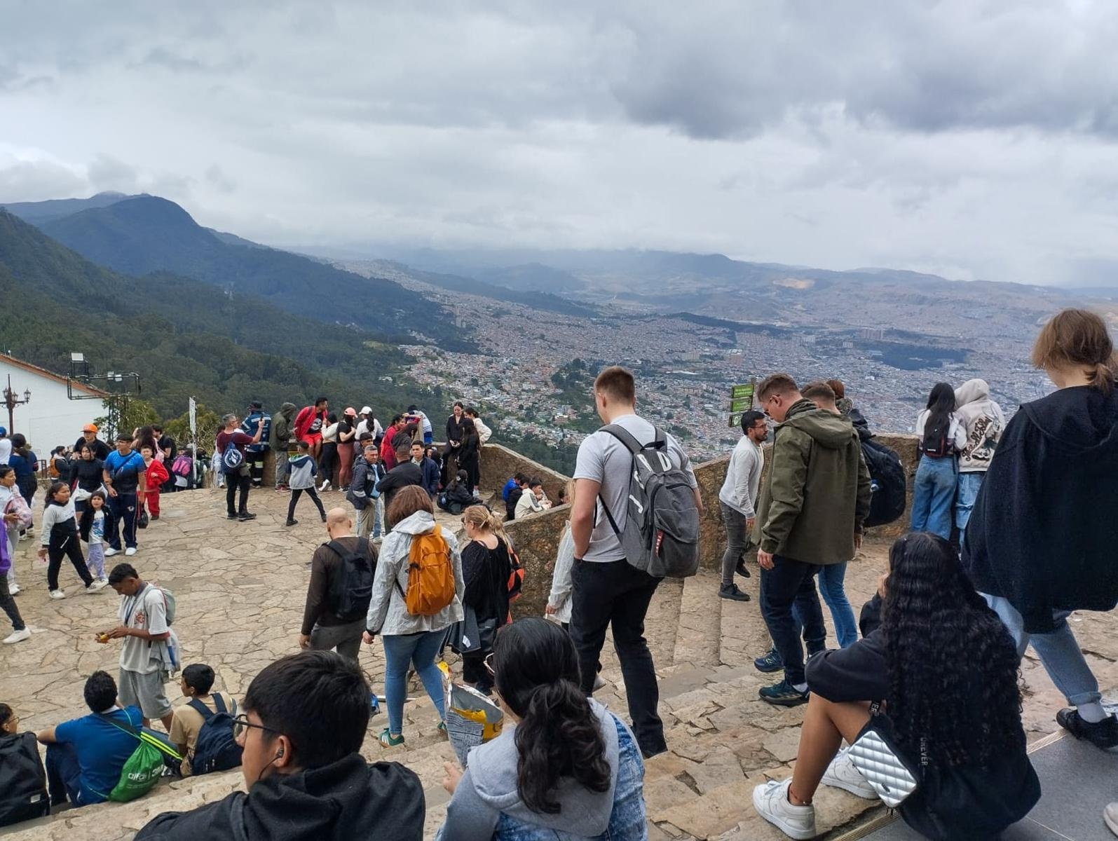 Zdjęcie w galerii na portalu naszraciborz.pl: Raciborzanie ze Źródła koncertowali w Ameryce Południowej wiadomości z regionu