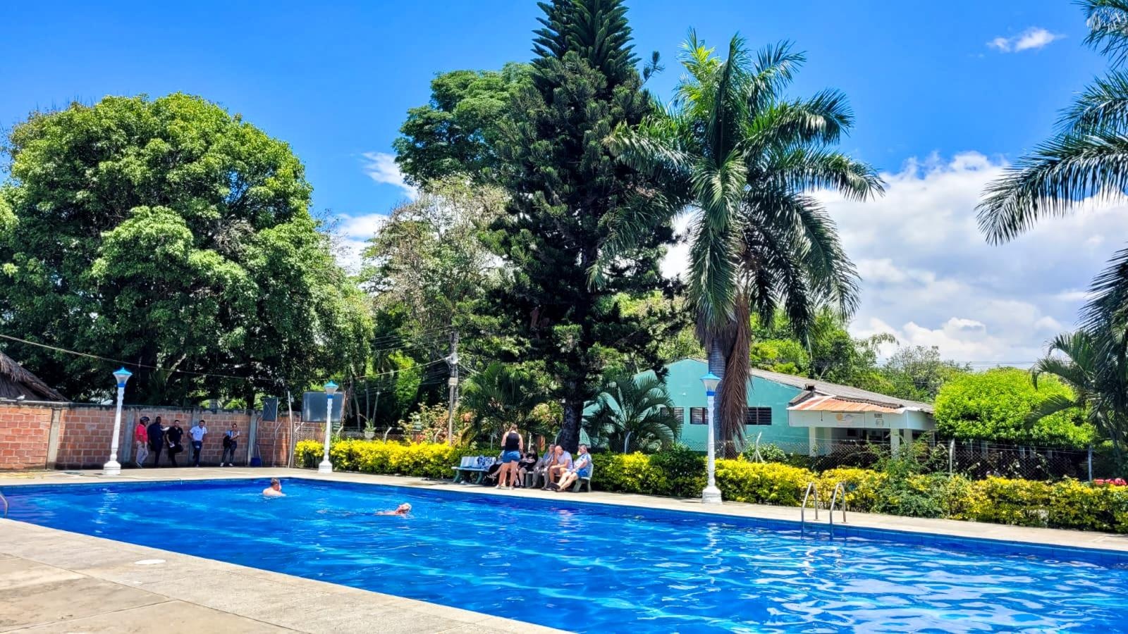 Zdjęcie w galerii na portalu naszraciborz.pl: Raciborzanie ze Źródła koncertowali w Ameryce Południowej wiadomości z regionu