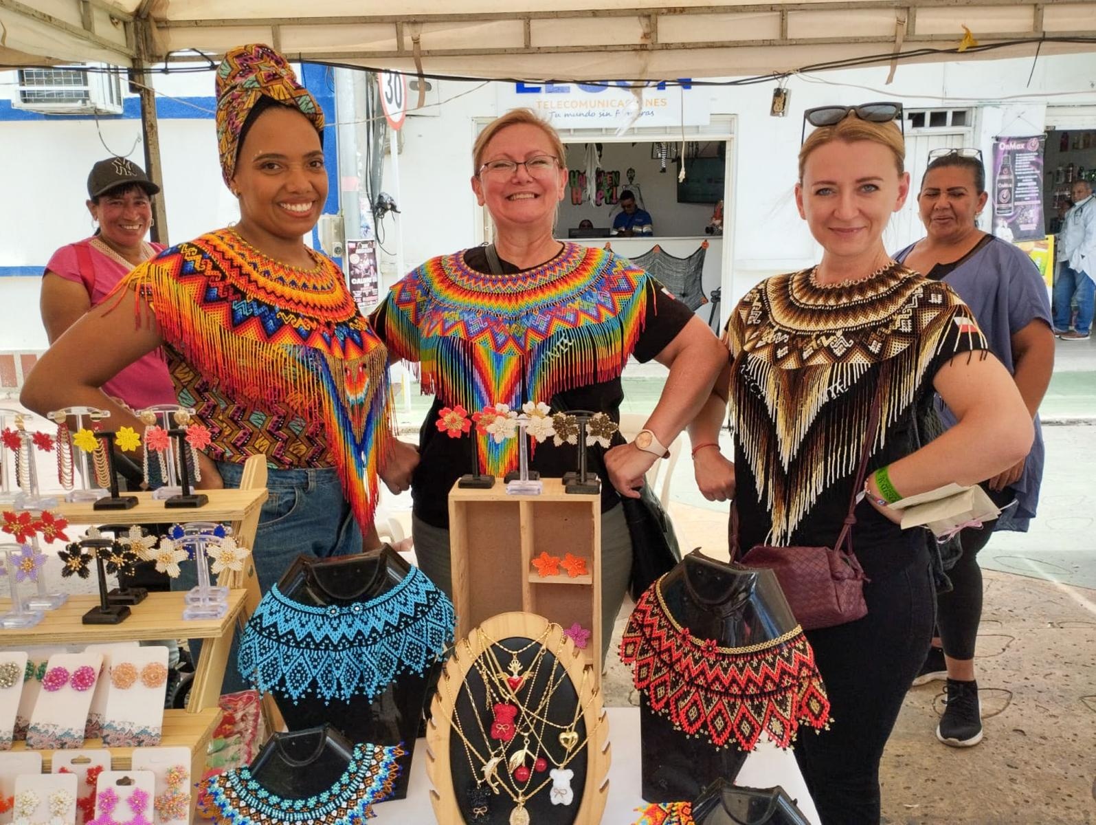 Zdjęcie w galerii na portalu naszraciborz.pl: Raciborzanie ze Źródła koncertowali w Ameryce Południowej wiadomości z regionu