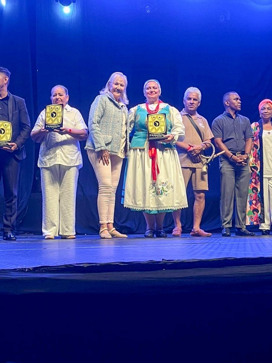 Zdjęcie w galerii na portalu naszraciborz.pl: Raciborzanie ze Źródła koncertowali w Ameryce Południowej wiadomości z regionu