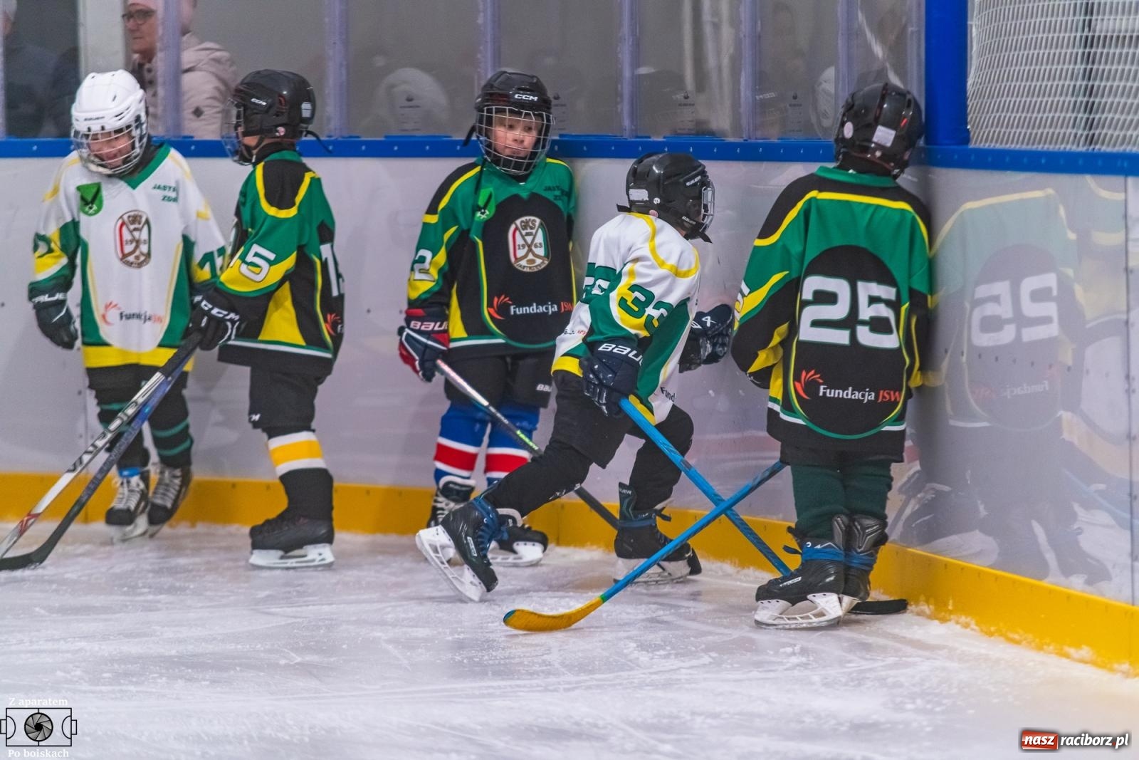 Zdjęcie w galerii na portalu naszraciborz.pl: Młodzi hokeiści JKH GKS Jastrzębie zaprezentowali swe umiejętności [FOTO i WIDEO] wiadomości z regionu