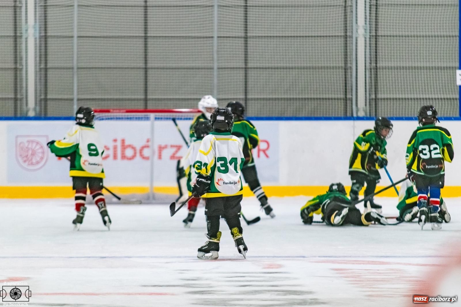 Zdjęcie w galerii na portalu naszraciborz.pl: Młodzi hokeiści JKH GKS Jastrzębie zaprezentowali swe umiejętności [FOTO i WIDEO] wiadomości z regionu
