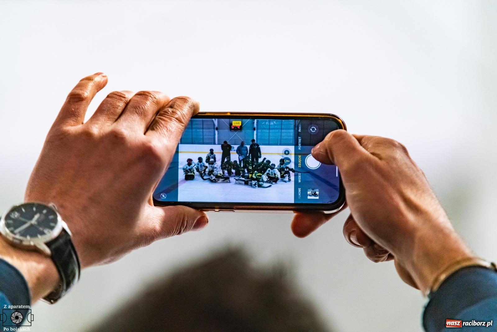 Zdjęcie w galerii na portalu naszraciborz.pl: Młodzi hokeiści JKH GKS Jastrzębie zaprezentowali swe umiejętności [FOTO i WIDEO] wiadomości z regionu