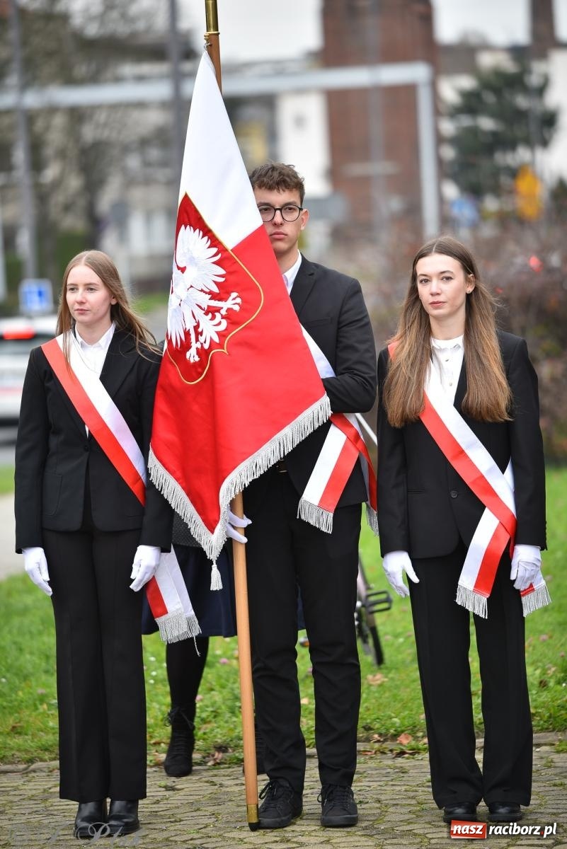 Zdjęcie w galerii na portalu naszraciborz.pl: Narodowe Święto Niepodległości w Raciborzu [FOTO i WIDEO] wiadomości z regionu