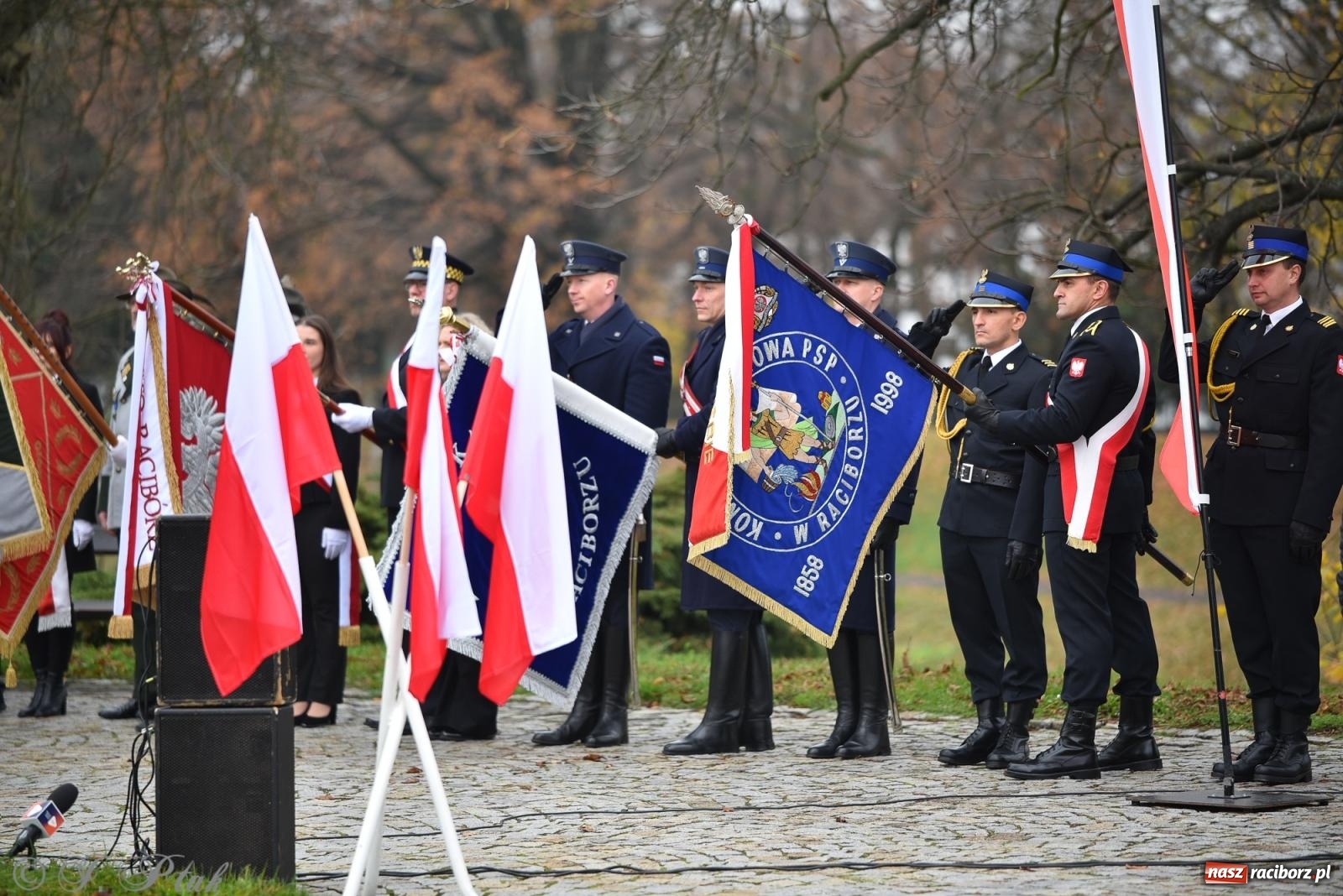 Zdjęcie w galerii na portalu naszraciborz.pl: Narodowe Święto Niepodległości w Raciborzu [FOTO i WIDEO] wiadomości z regionu