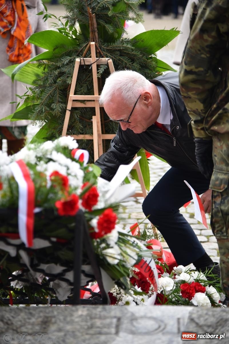 Zdjęcie w galerii na portalu naszraciborz.pl: Narodowe Święto Niepodległości w Raciborzu [FOTO i WIDEO] wiadomości z regionu
