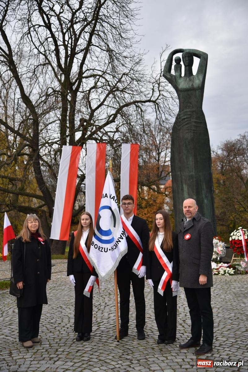 Zdjęcie w galerii na portalu naszraciborz.pl: Narodowe Święto Niepodległości w Raciborzu [FOTO i WIDEO] wiadomości z regionu
