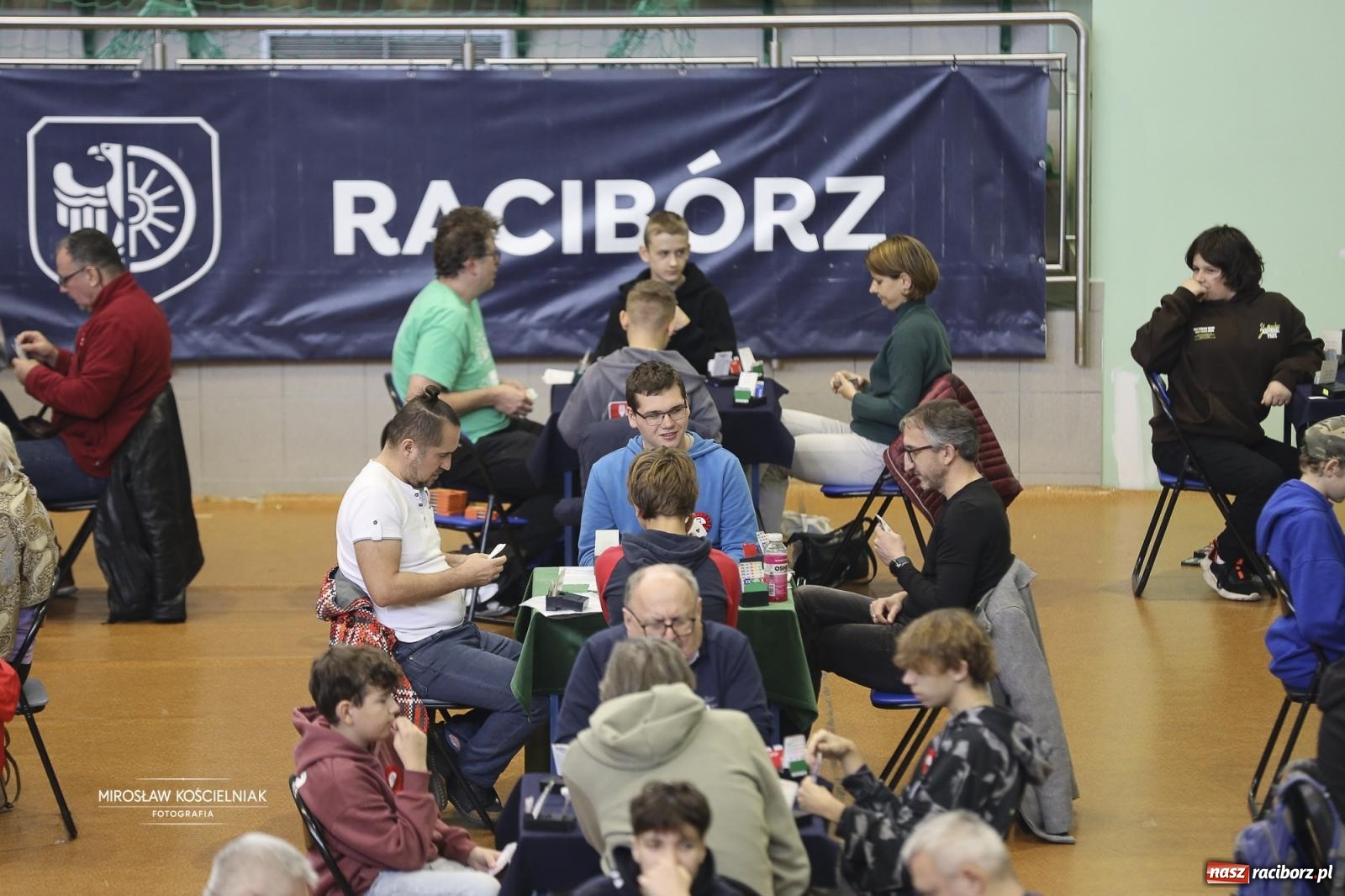 Zdjęcie w galerii na portalu naszraciborz.pl: Turniej brydżowy pamięci Edwarda Olbrota i Leszka Przygody w Raciborzu wiadomości z regionu