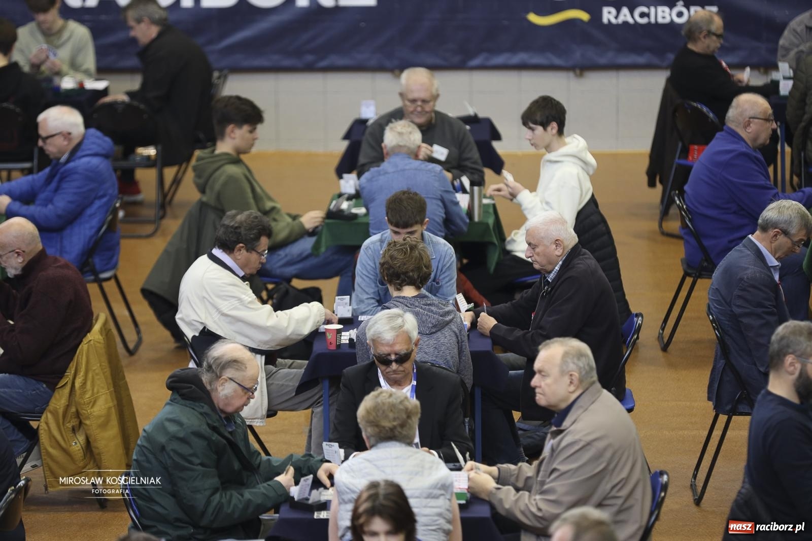 Zdjęcie w galerii na portalu naszraciborz.pl: Turniej brydżowy pamięci Edwarda Olbrota i Leszka Przygody w Raciborzu wiadomości z regionu