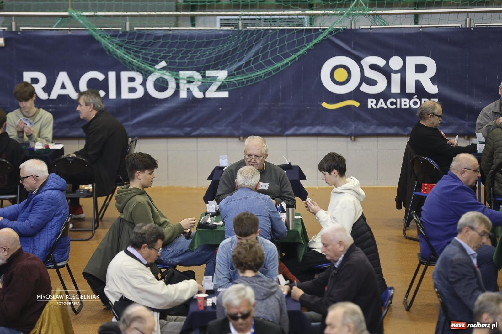 Zdjęcie w galerii na portalu naszraciborz.pl: Turniej brydżowy pamięci Edwarda Olbrota i Leszka Przygody w Raciborzu wiadomości z regionu