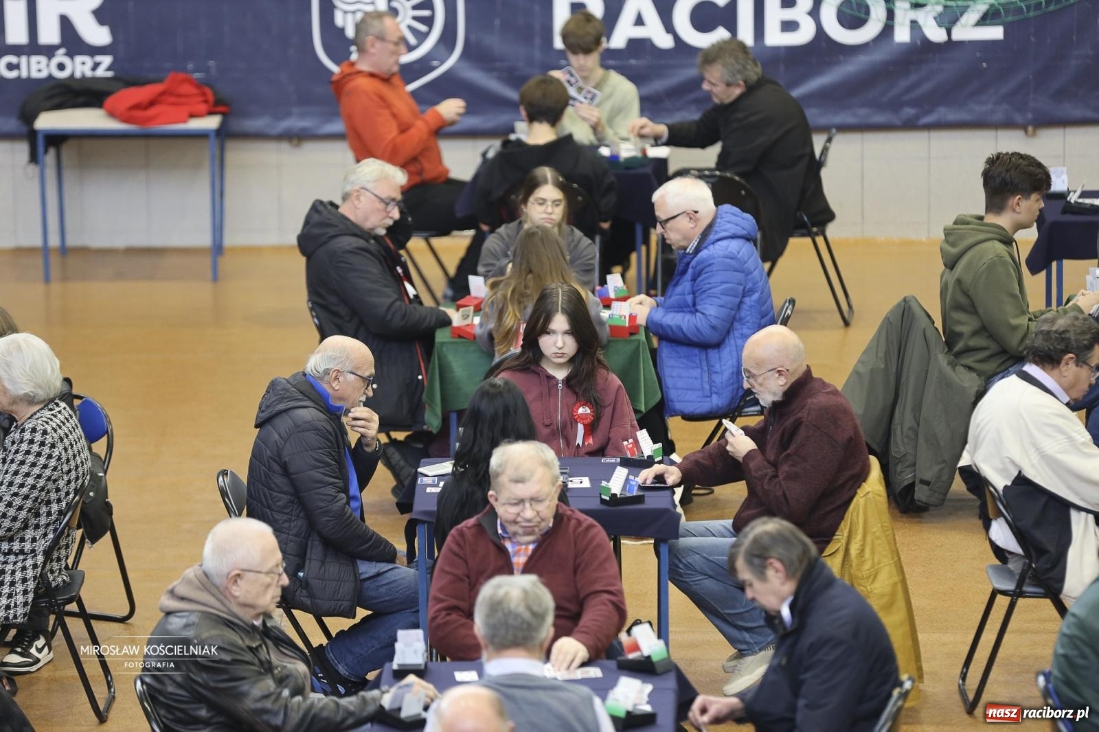 Zdjęcie w galerii na portalu naszraciborz.pl: Turniej brydżowy pamięci Edwarda Olbrota i Leszka Przygody w Raciborzu wiadomości z regionu