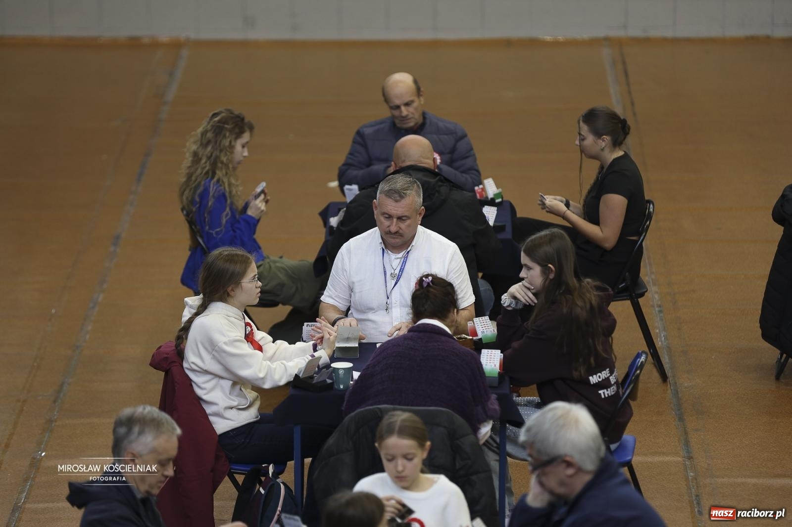 Zdjęcie w galerii na portalu naszraciborz.pl: Turniej brydżowy pamięci Edwarda Olbrota i Leszka Przygody w Raciborzu wiadomości z regionu