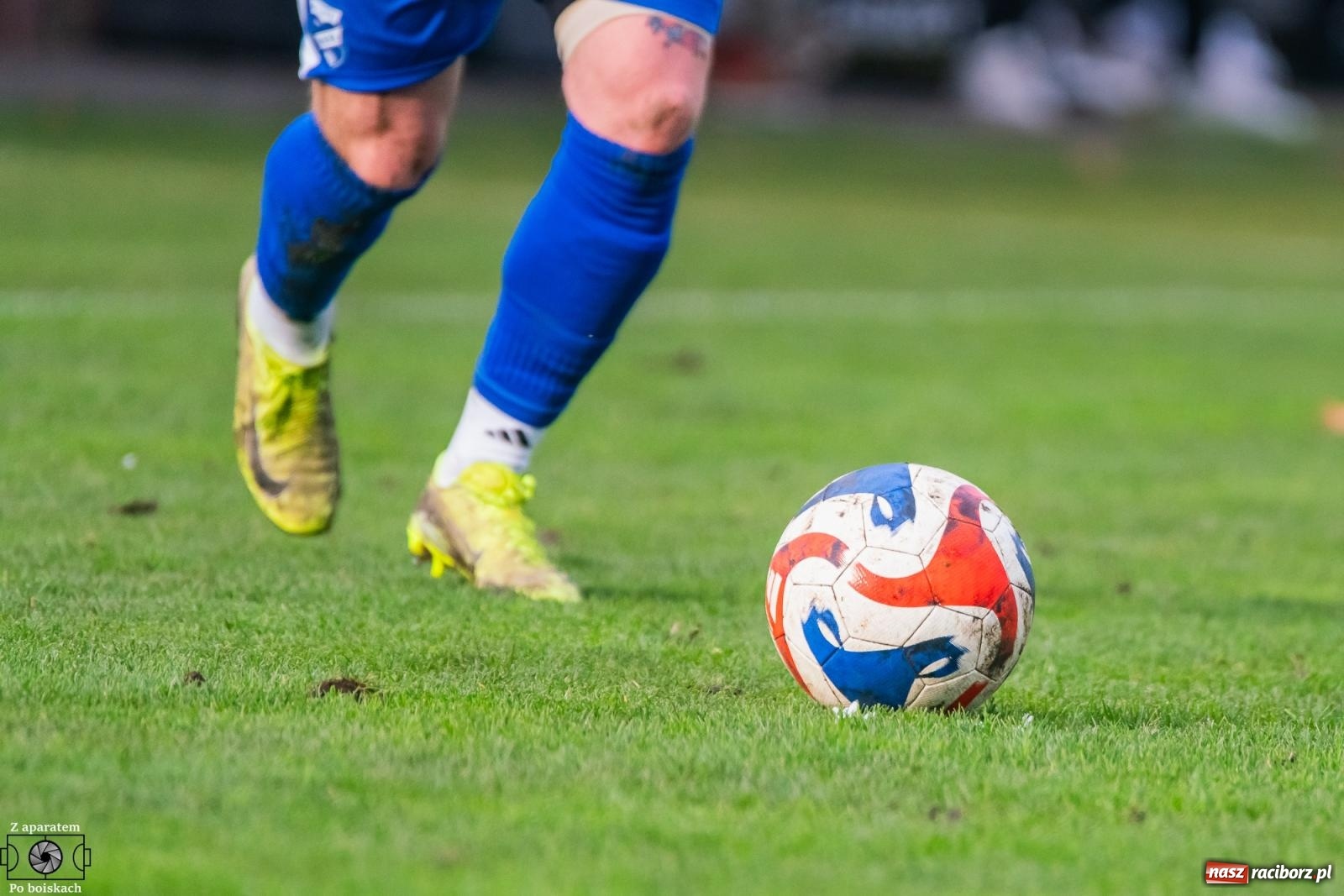 Zdjęcie w galerii na portalu naszraciborz.pl: Unia Racibórz pokonała Czarnych Gorzyce. Przy Srebrnej polała się krew! [FOTO i WIDEO] wiadomości z regionu