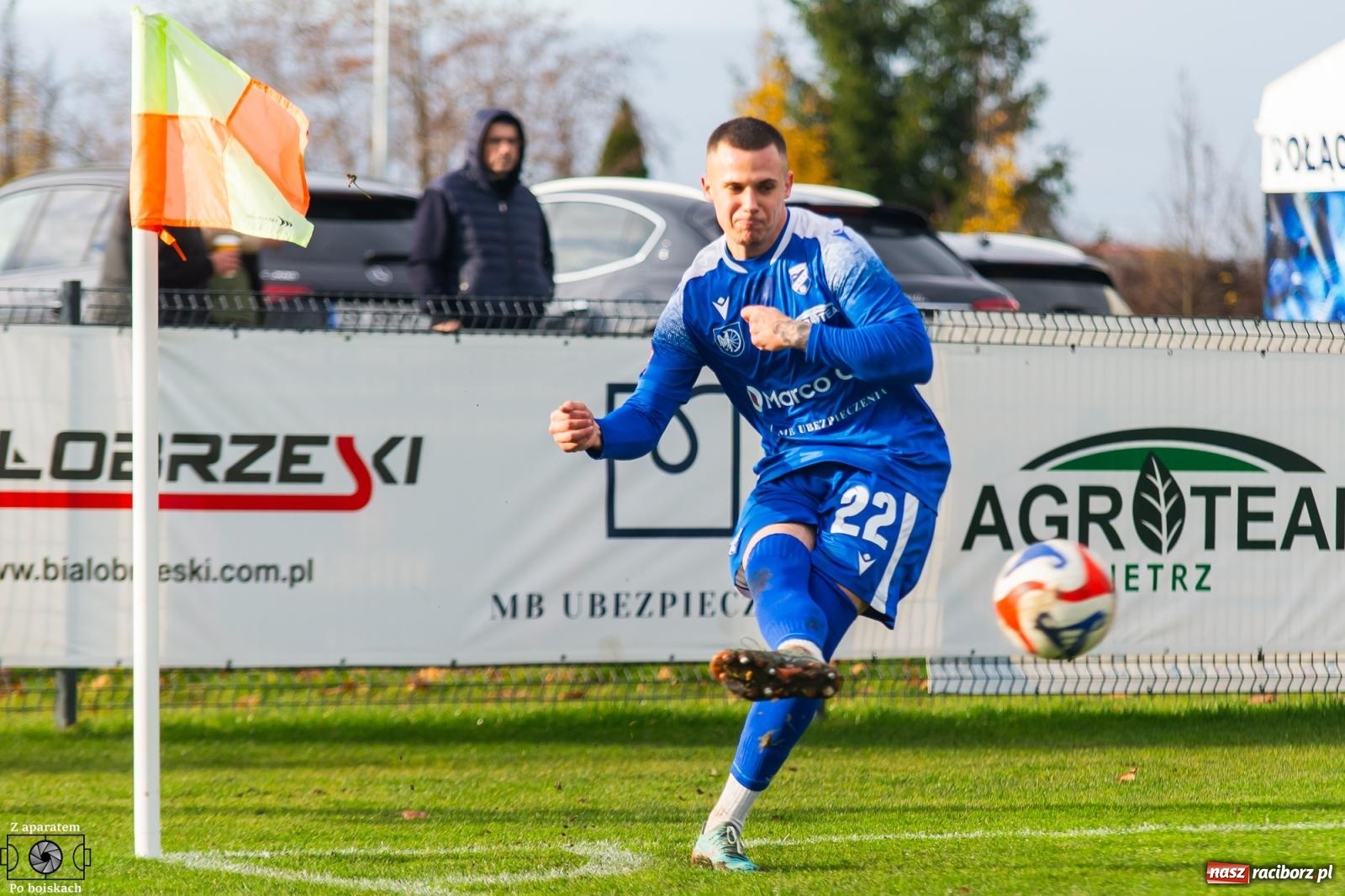 Zdjęcie w galerii na portalu naszraciborz.pl: Unia Racibórz pokonała Czarnych Gorzyce. Przy Srebrnej polała się krew! [FOTO i WIDEO] wiadomości z regionu