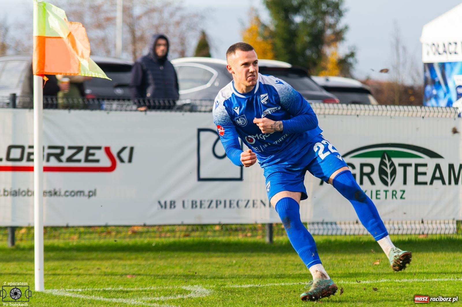 Zdjęcie w galerii na portalu naszraciborz.pl: Unia Racibórz pokonała Czarnych Gorzyce. Przy Srebrnej polała się krew! [FOTO i WIDEO] wiadomości z regionu
