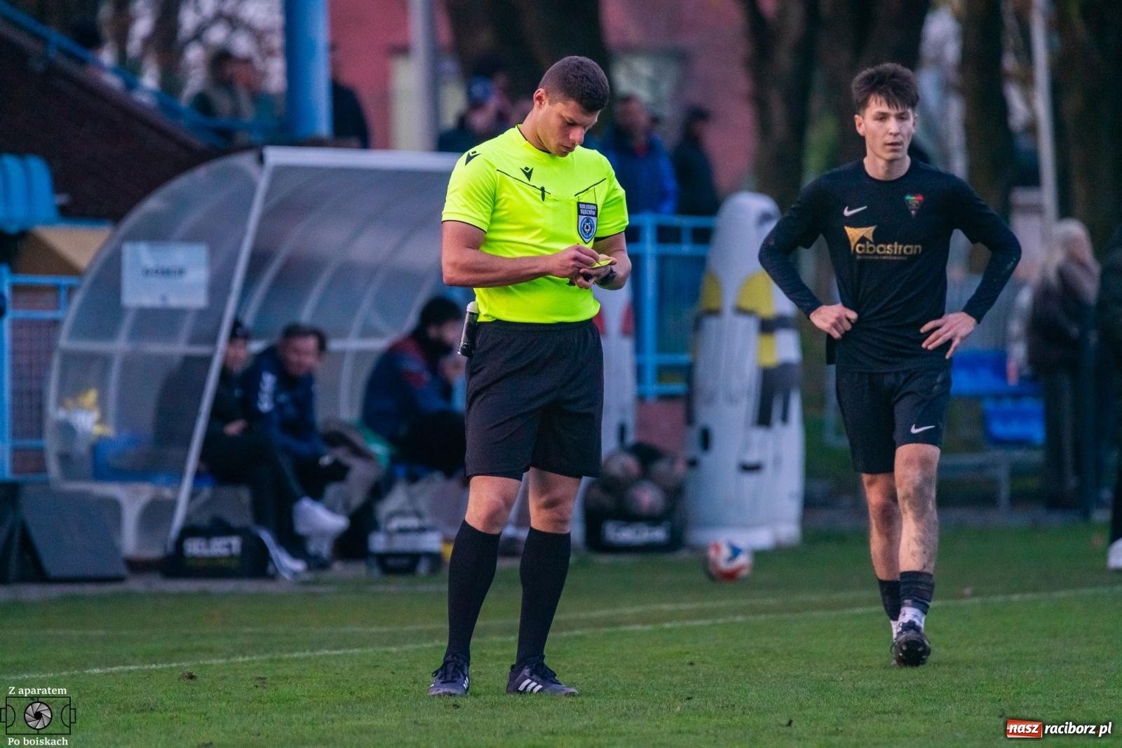 Zdjęcie w galerii na portalu naszraciborz.pl: Unia Racibórz pokonała Czarnych Gorzyce. Przy Srebrnej polała się krew! [FOTO i WIDEO] wiadomości z regionu