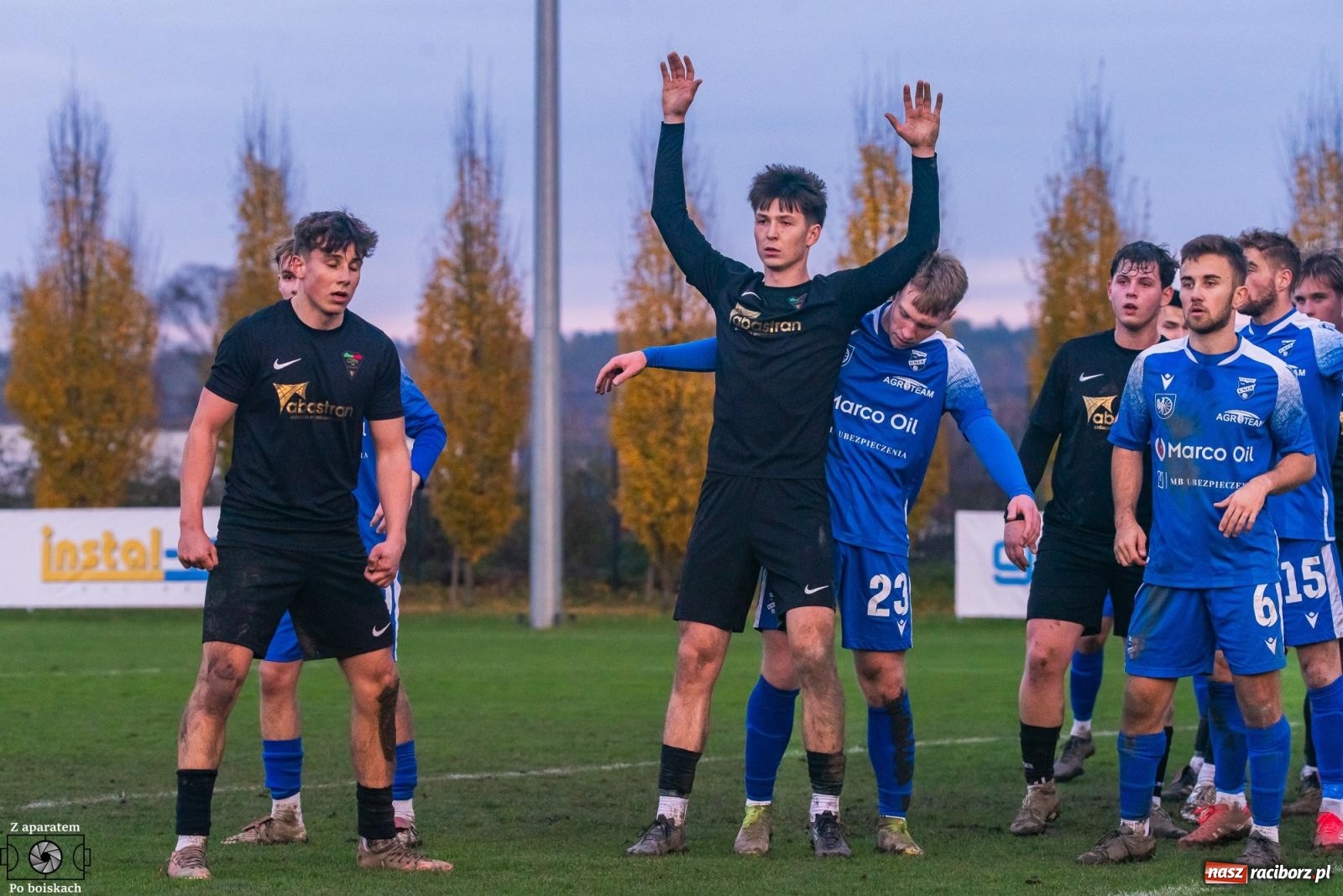 Zdjęcie w galerii na portalu naszraciborz.pl: Unia Racibórz pokonała Czarnych Gorzyce. Przy Srebrnej polała się krew! [FOTO i WIDEO] wiadomości z regionu