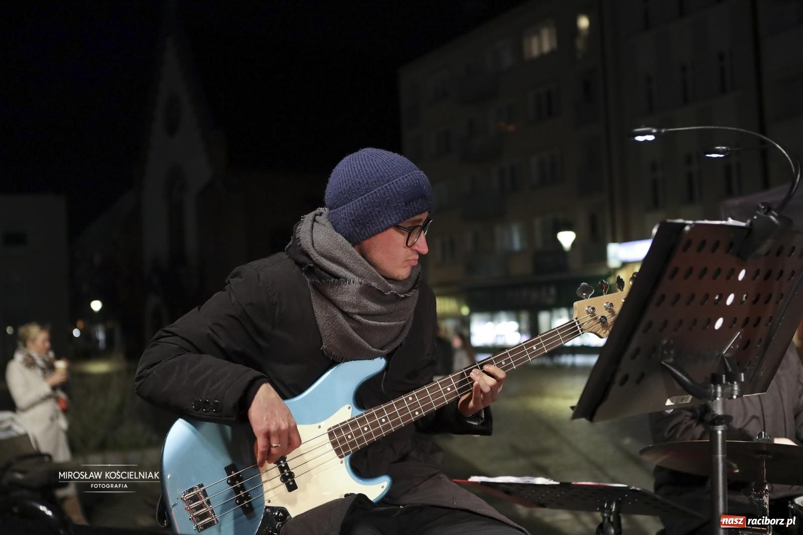 Zdjęcie w galerii na portalu naszraciborz.pl: Koncert pieśni patriotycznych na raciborskim rynku [FOTO i WIDEO] wiadomości z regionu