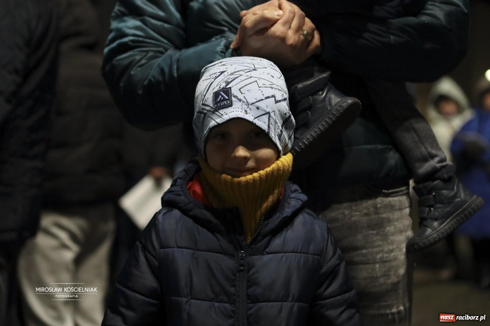 Zdjęcie w galerii na portalu naszraciborz.pl: Koncert pieśni patriotycznych na raciborskim rynku [FOTO i WIDEO] wiadomości z regionu