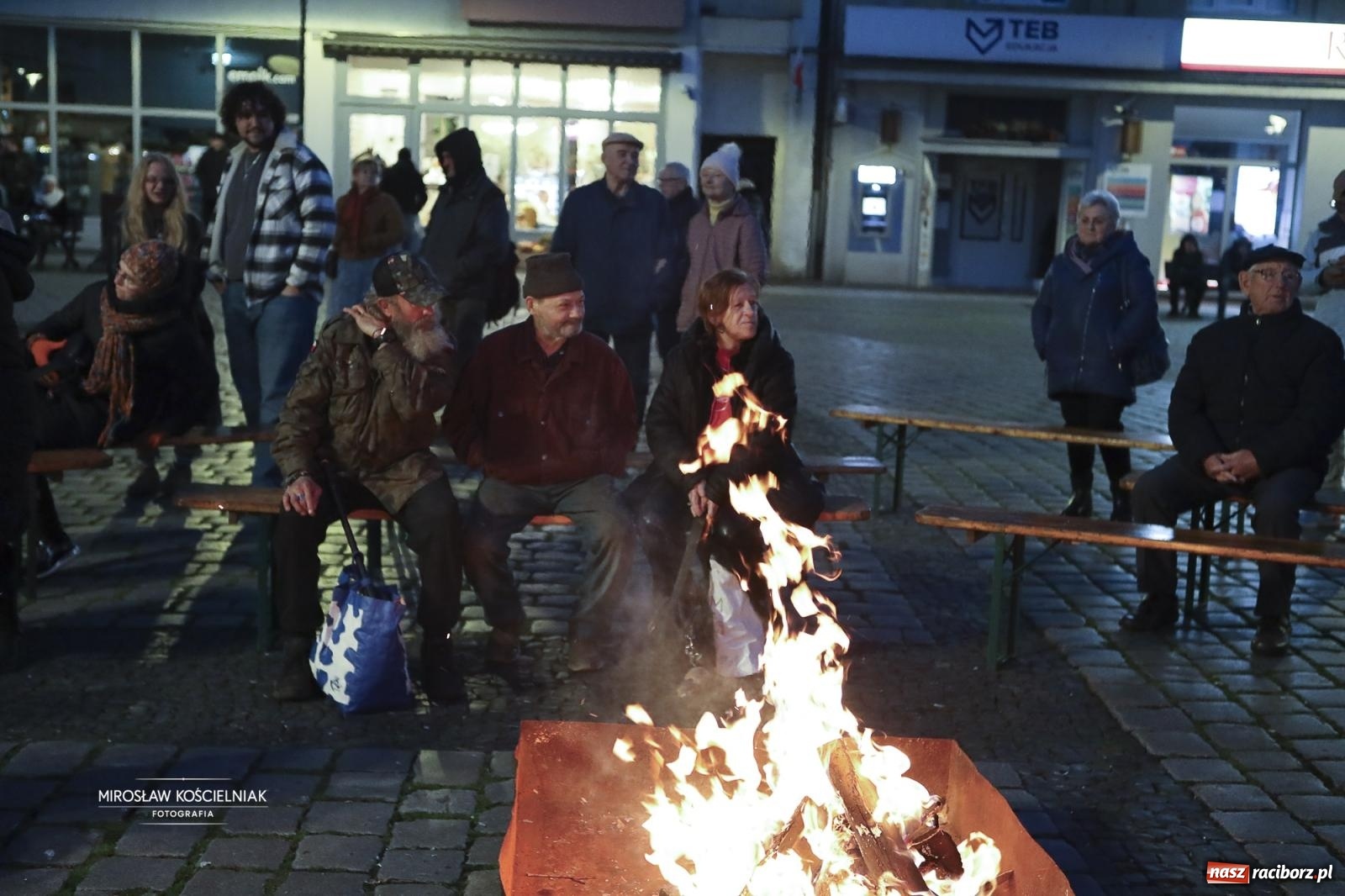Zdjęcie w galerii na portalu naszraciborz.pl: Koncert pieśni patriotycznych na raciborskim rynku [FOTO i WIDEO] wiadomości z regionu