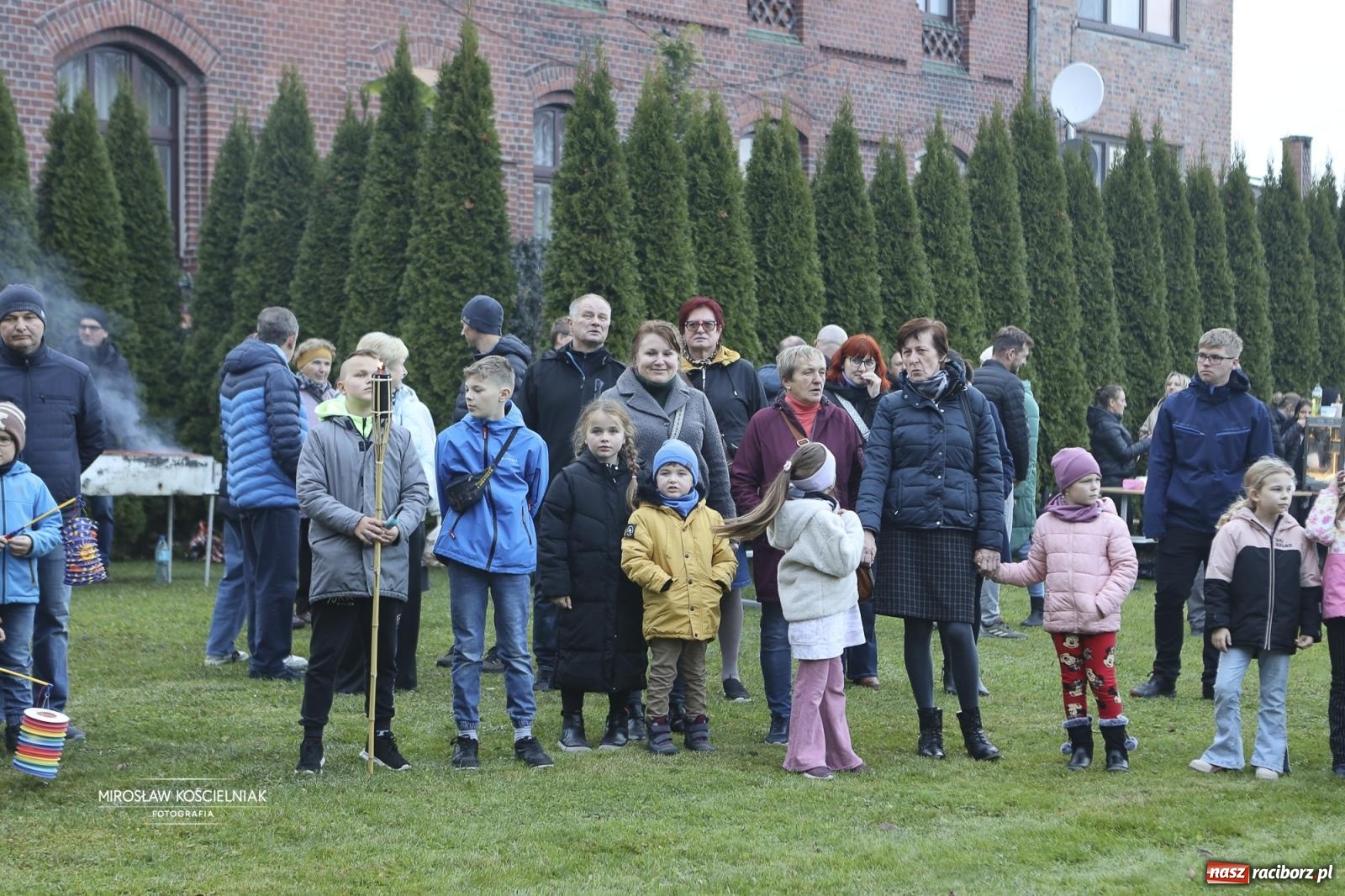 Zdjęcie w galerii na portalu naszraciborz.pl: Święty Marcin gościł u świętego Mikołaja na Starej Wsi [FOTO] wiadomości z regionu