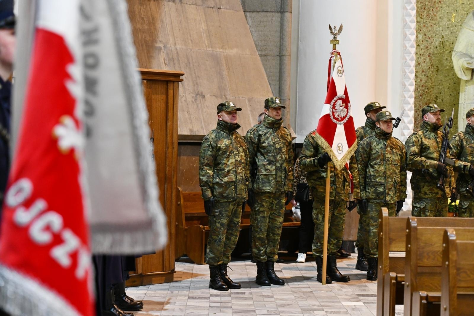 Zdjęcie w galerii na portalu naszraciborz.pl: Obchody 107. rocznicy odzyskania przez Polskę niepodległości wiadomości z regionu