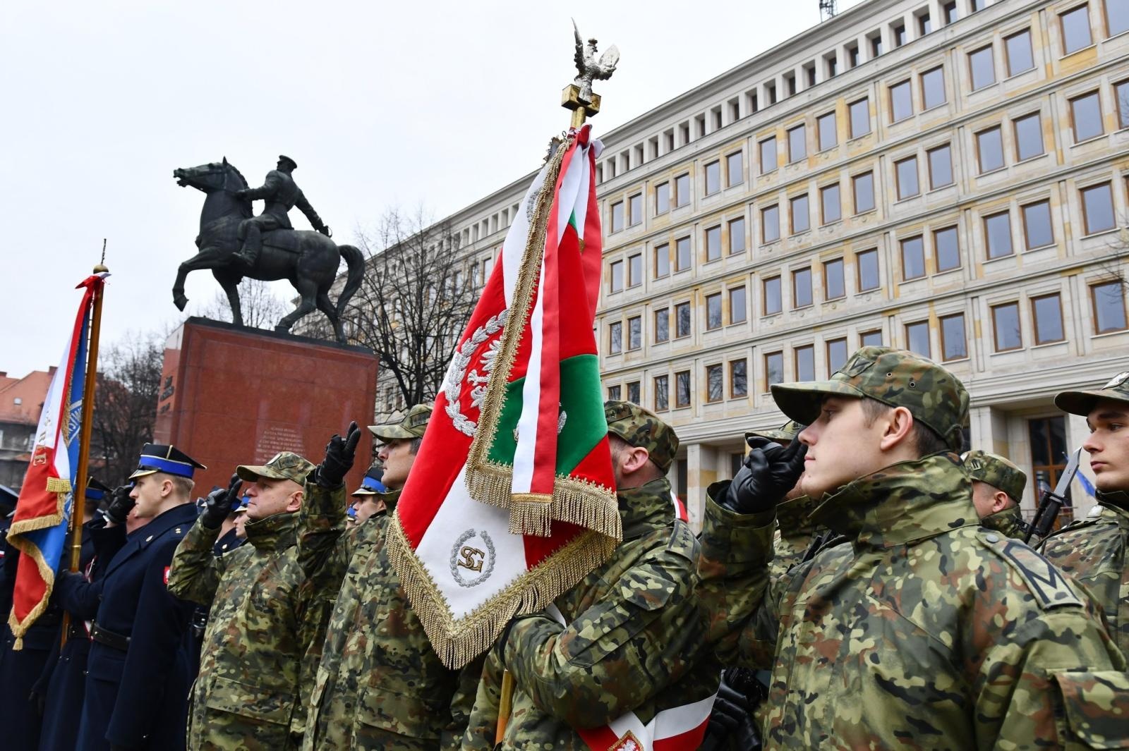 Zdjęcie w galerii na portalu naszraciborz.pl: Obchody 107. rocznicy odzyskania przez Polskę niepodległości wiadomości z regionu