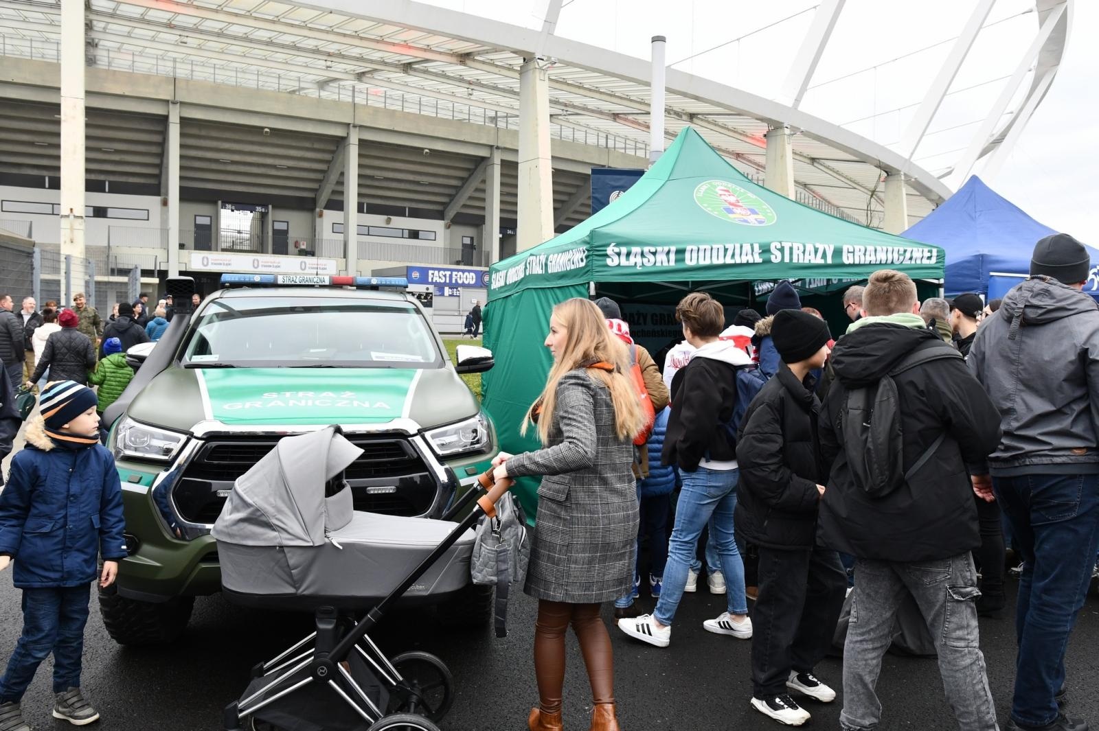 Zdjęcie w galerii na portalu naszraciborz.pl: Obchody 107. rocznicy odzyskania przez Polskę niepodległości wiadomości z regionu