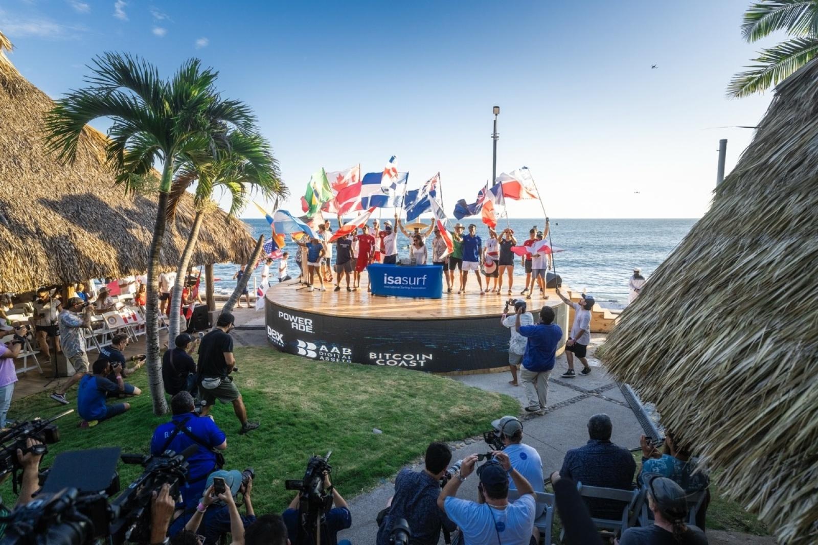 Zdjęcie w galerii na portalu naszraciborz.pl: Raciborzanie na mistrzostwach świata SUP ISA w Salwadorze wiadomości z regionu