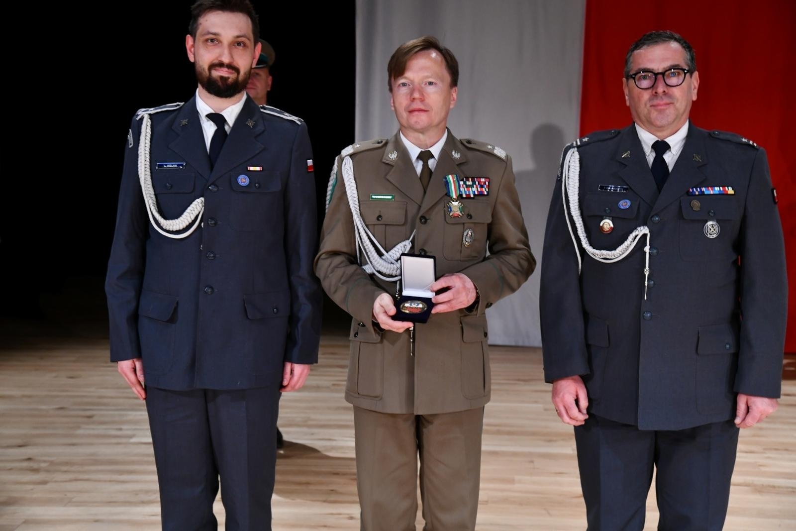 Zdjęcie w galerii na portalu naszraciborz.pl: Uroczystość z okazji Narodowego Święta Niepodległości w RCK. Wspólna inicjatywa służb mundurowych wiadomości z regionu