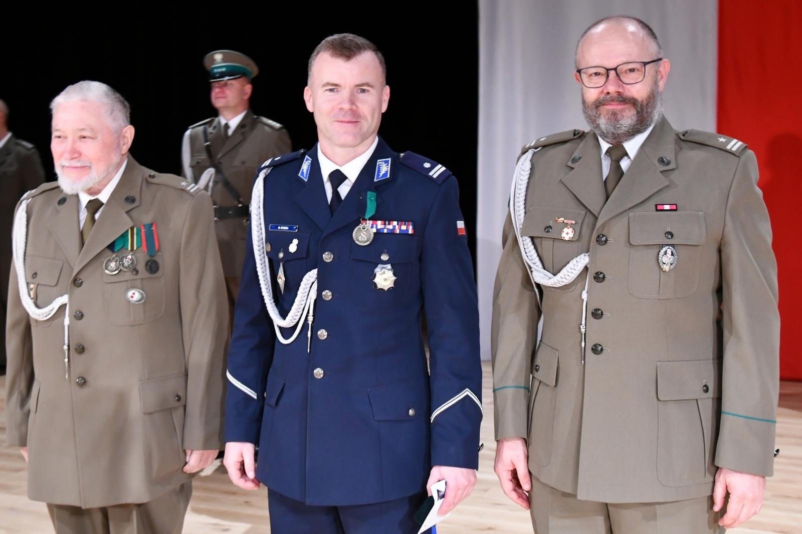 Zdjęcie w galerii na portalu naszraciborz.pl: Uroczystość z okazji Narodowego Święta Niepodległości w RCK. Wspólna inicjatywa służb mundurowych wiadomości z regionu