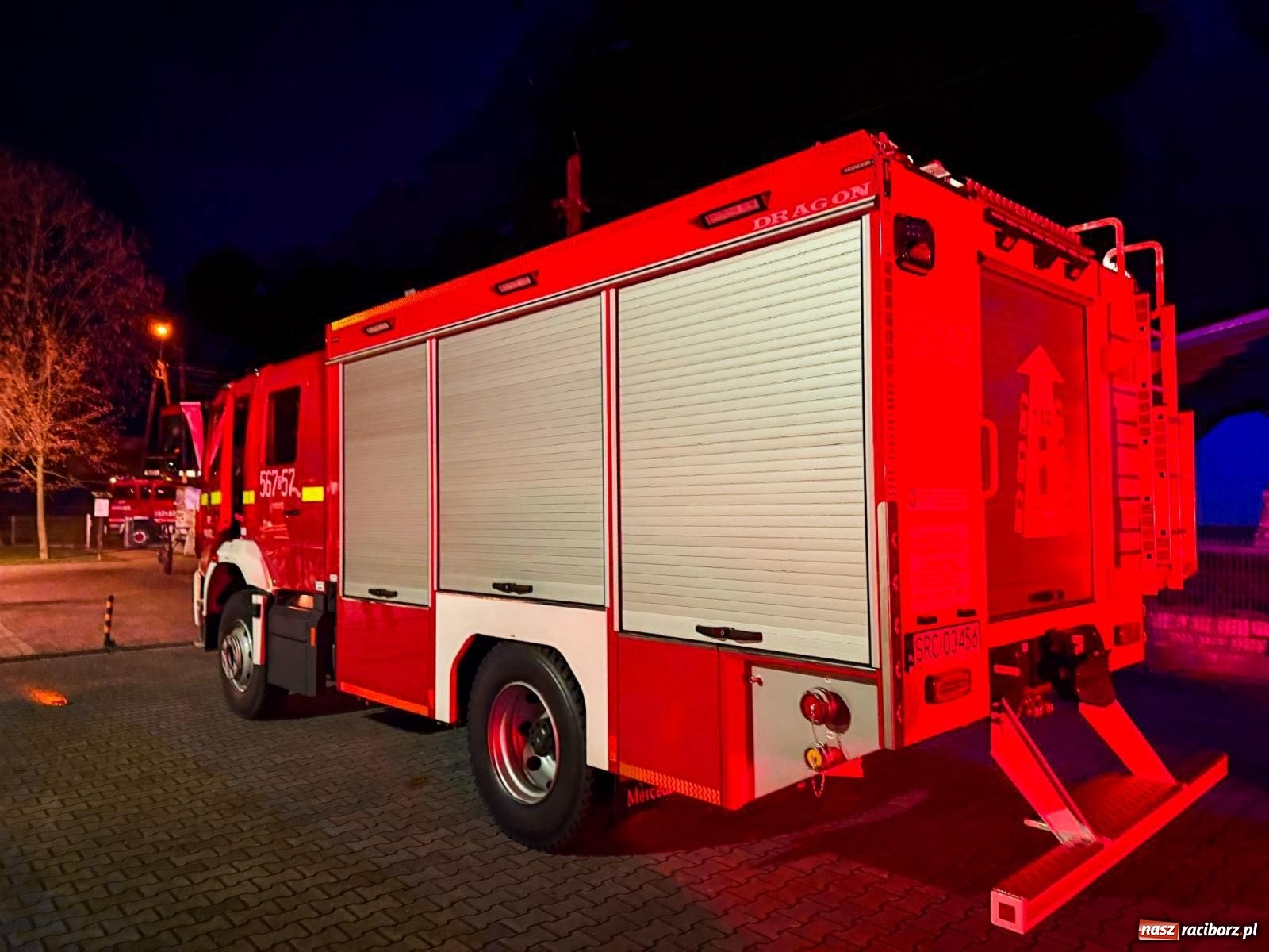 Zdjęcie w galerii na portalu naszraciborz.pl: Nowy wóz bojowy dla OSP Owsiszcze już na miejscu [FOTO i WIDEO] wiadomości z regionu