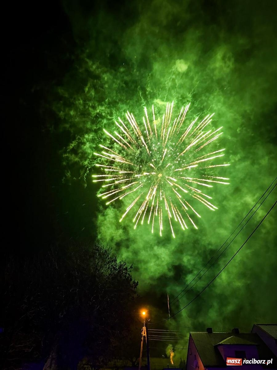 Zdjęcie w galerii na portalu naszraciborz.pl: Nowy wóz bojowy dla OSP Owsiszcze już na miejscu [FOTO i WIDEO] wiadomości z regionu