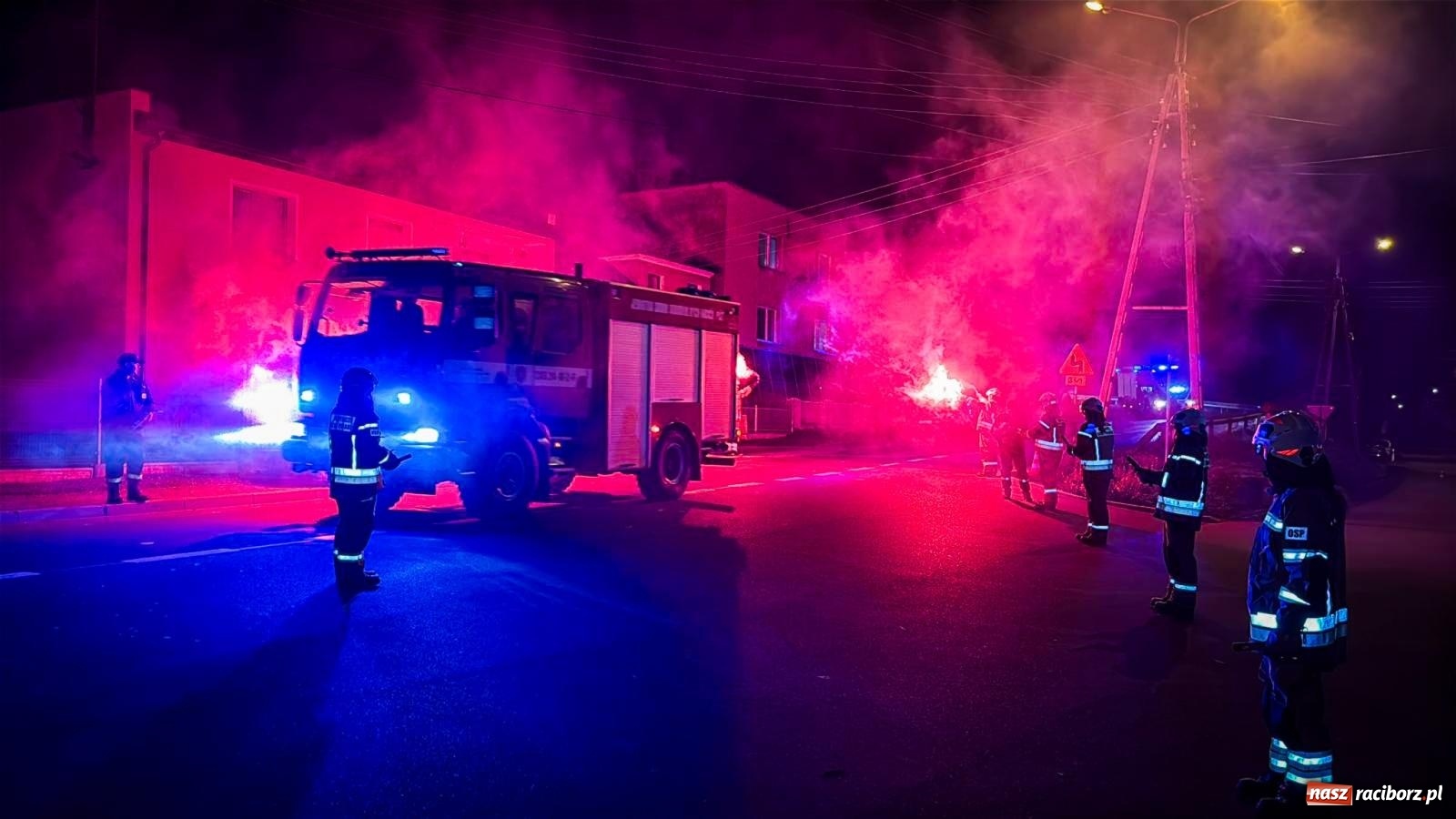 Zdjęcie w galerii na portalu naszraciborz.pl: Nowy wóz bojowy dla OSP Owsiszcze już na miejscu [FOTO i WIDEO] wiadomości z regionu