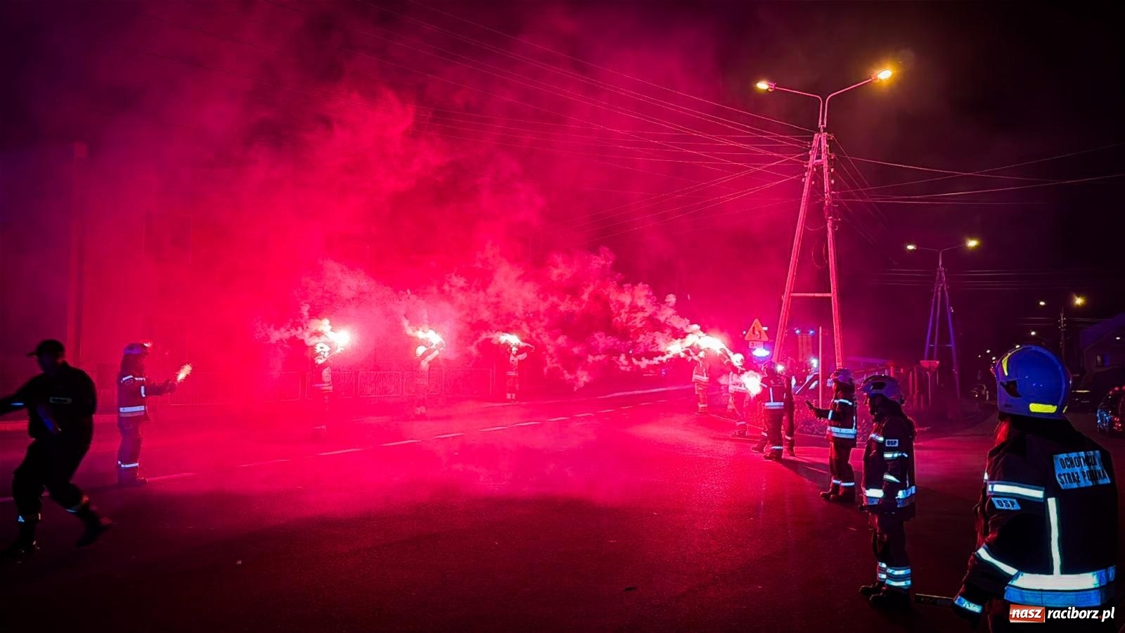 Zdjęcie w galerii na portalu naszraciborz.pl: Nowy wóz bojowy dla OSP Owsiszcze już na miejscu [FOTO i WIDEO] wiadomości z regionu