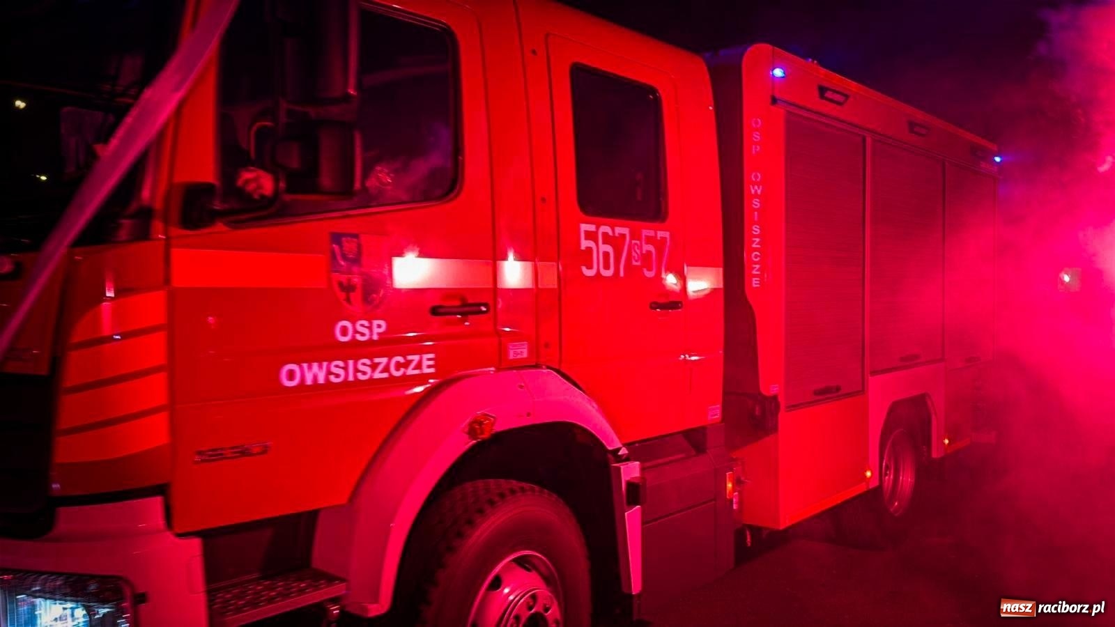 Zdjęcie w galerii na portalu naszraciborz.pl: Nowy wóz bojowy dla OSP Owsiszcze już na miejscu [FOTO i WIDEO] wiadomości z regionu