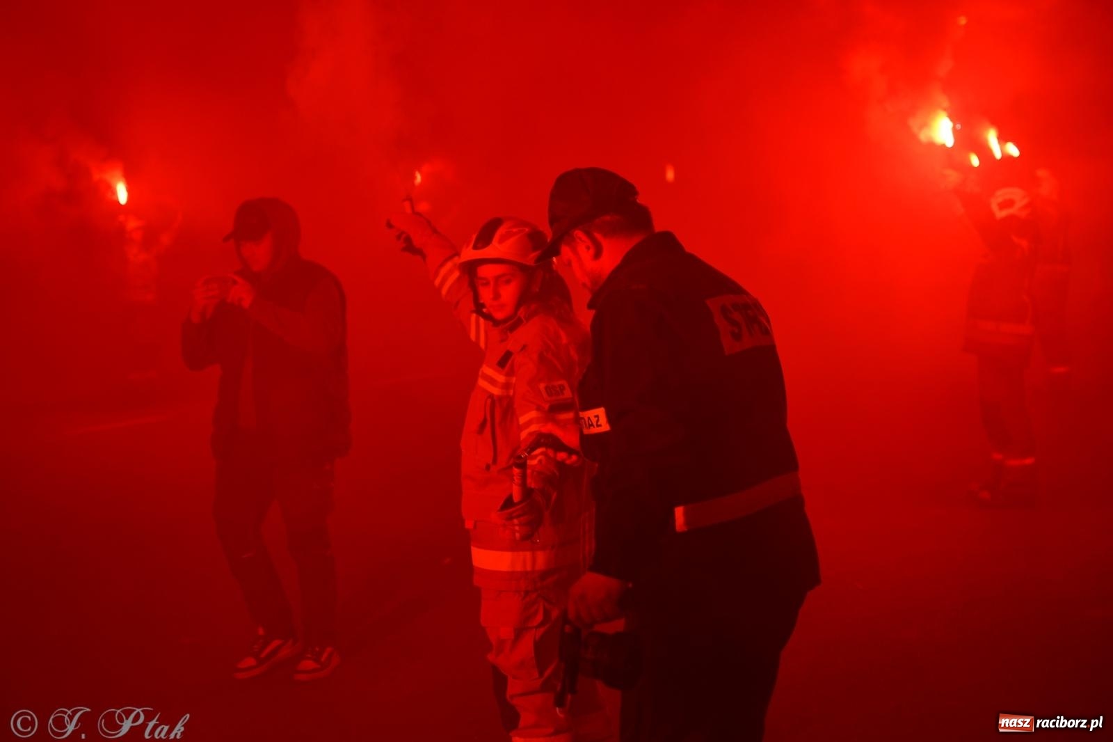 Zdjęcie w galerii na portalu naszraciborz.pl: Nowy wóz bojowy dla OSP Owsiszcze już na miejscu [FOTO i WIDEO] wiadomości z regionu