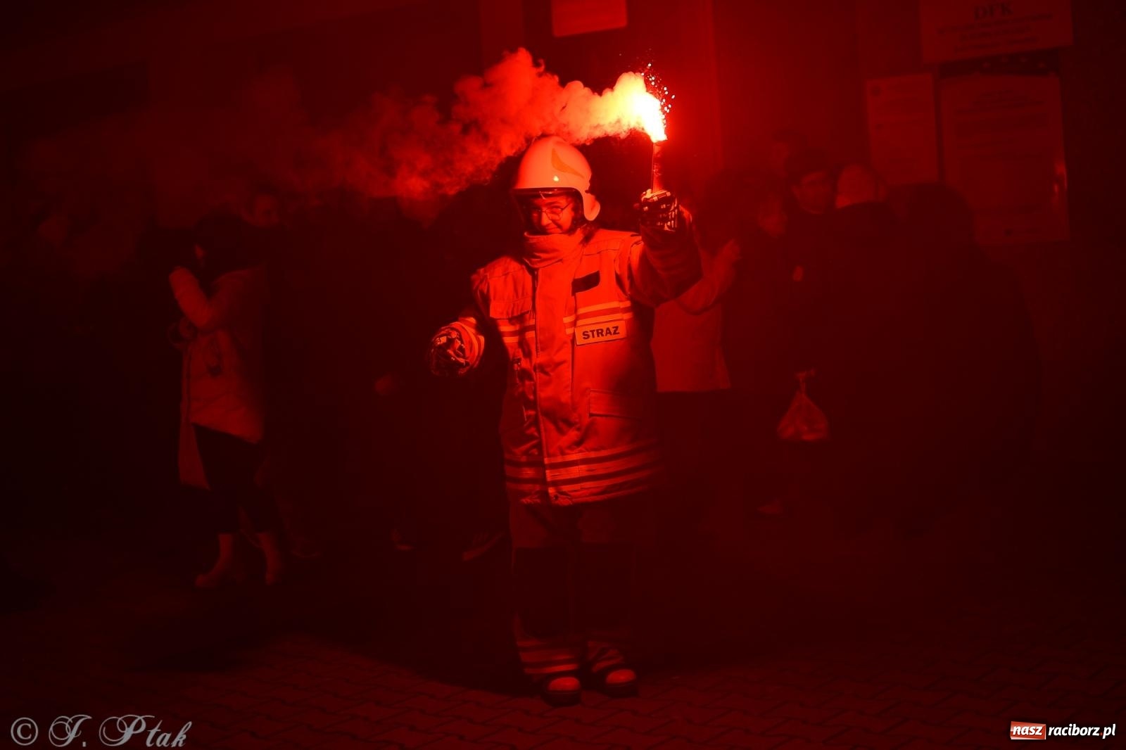 Zdjęcie w galerii na portalu naszraciborz.pl: Nowy wóz bojowy dla OSP Owsiszcze już na miejscu [FOTO i WIDEO] wiadomości z regionu