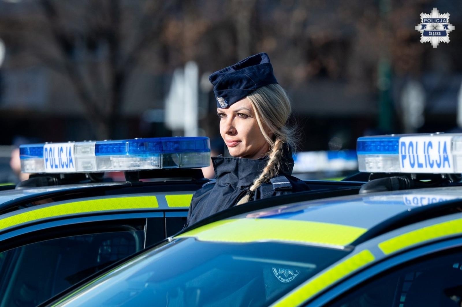 Zdjęcie w galerii na portalu naszraciborz.pl: Nowe radiowozy dla śląskiej policji, w tym garnizonu raciborskiego wiadomości z regionu