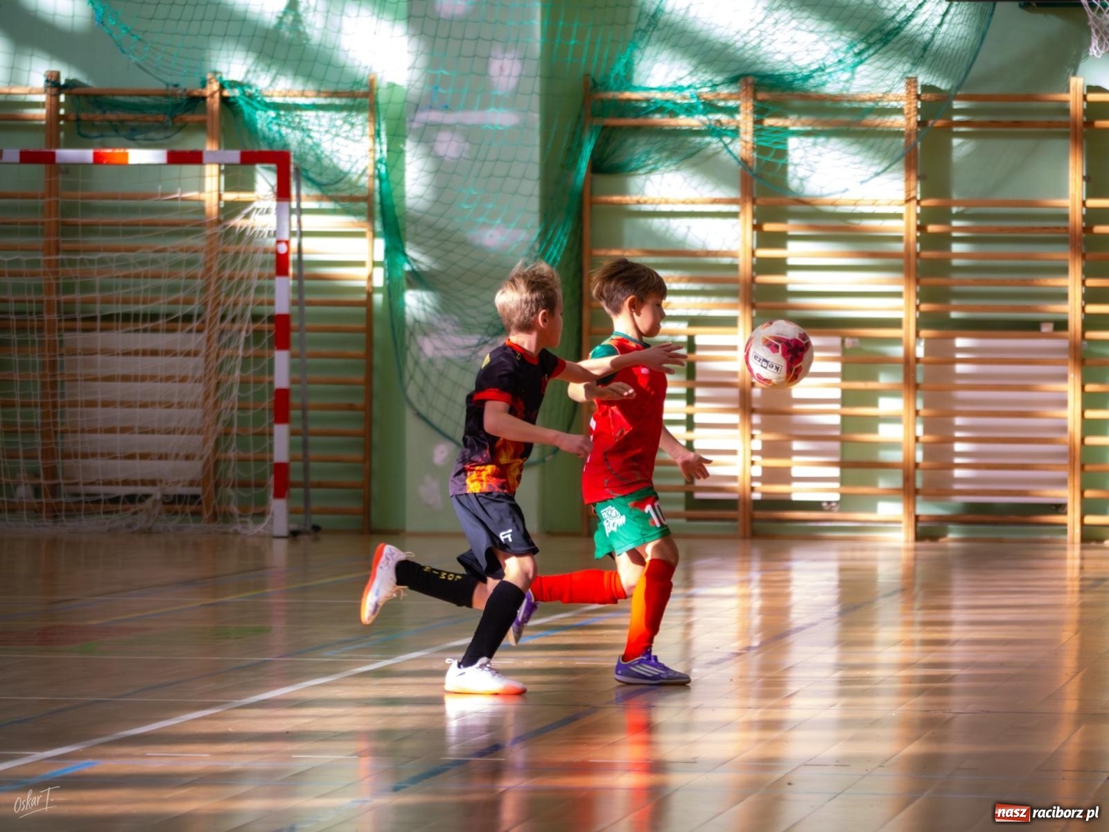 Zdjęcie w galerii na portalu naszraciborz.pl: Turniejowe zmagania w hali przy Łąkowej. Unia Turza Śląska najlepsza  [FOTO] wiadomości z regionu