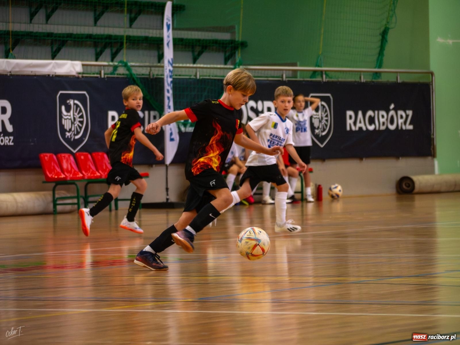 Zdjęcie w galerii na portalu naszraciborz.pl: Turniejowe zmagania w hali przy Łąkowej. Unia Turza Śląska najlepsza  [FOTO] wiadomości z regionu