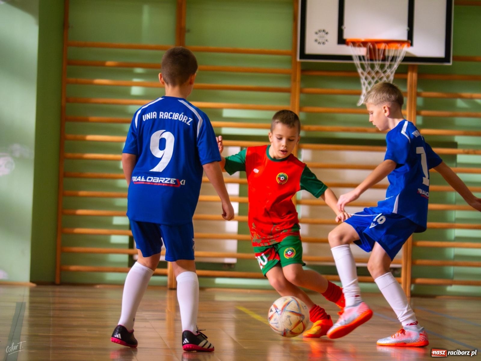 Zdjęcie w galerii na portalu naszraciborz.pl: Turniejowe zmagania w hali przy Łąkowej. Unia Turza Śląska najlepsza  [FOTO] wiadomości z regionu