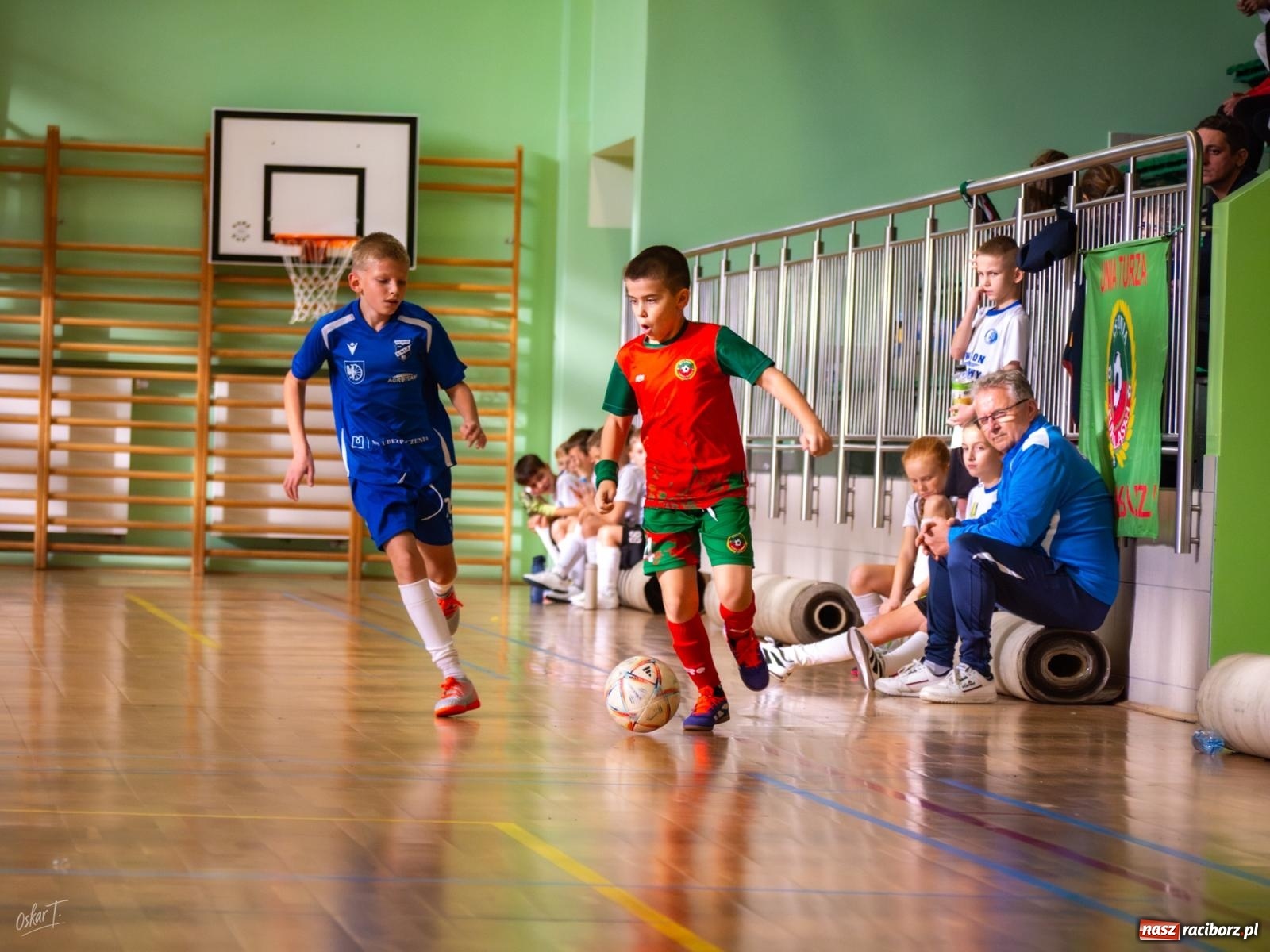 Zdjęcie w galerii na portalu naszraciborz.pl: Turniejowe zmagania w hali przy Łąkowej. Unia Turza Śląska najlepsza  [FOTO] wiadomości z regionu