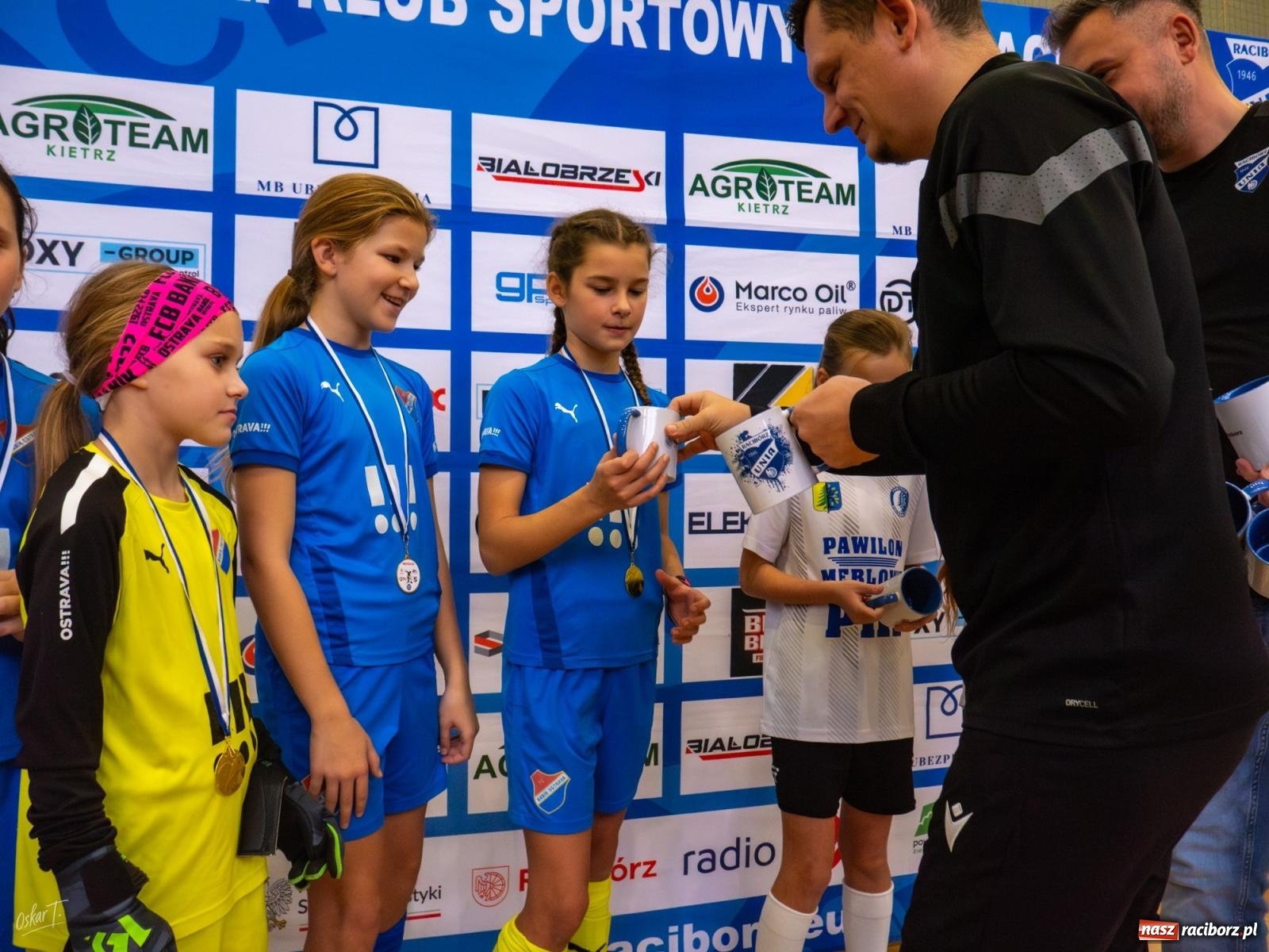 Zdjęcie w galerii na portalu naszraciborz.pl: Turniejowe zmagania w hali przy Łąkowej. Unia Turza Śląska najlepsza  [FOTO] wiadomości z regionu