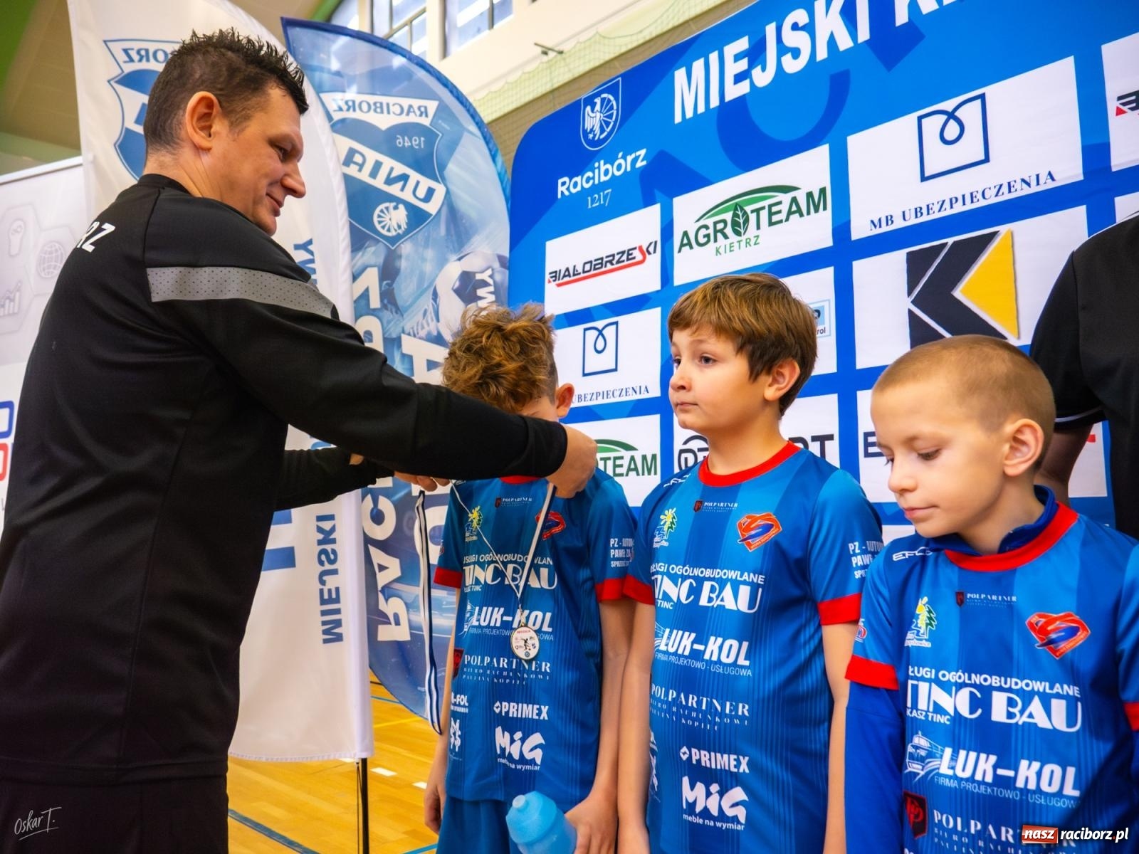 Zdjęcie w galerii na portalu naszraciborz.pl: Turniejowe zmagania w hali przy Łąkowej. Unia Turza Śląska najlepsza  [FOTO] wiadomości z regionu