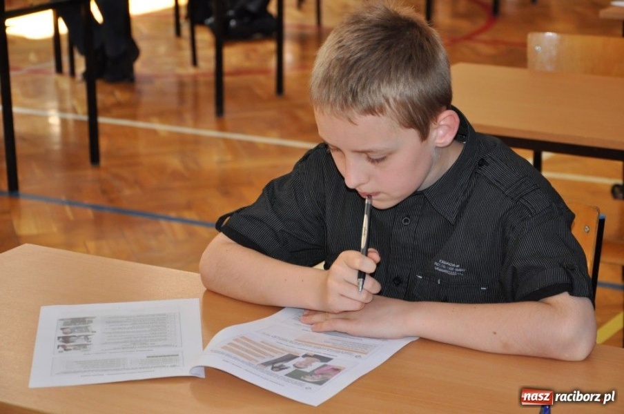 Zdjęcie w galerii na portalu naszraciborz.pl: Główna nagroda to obóz językowy wiadomości z regionu