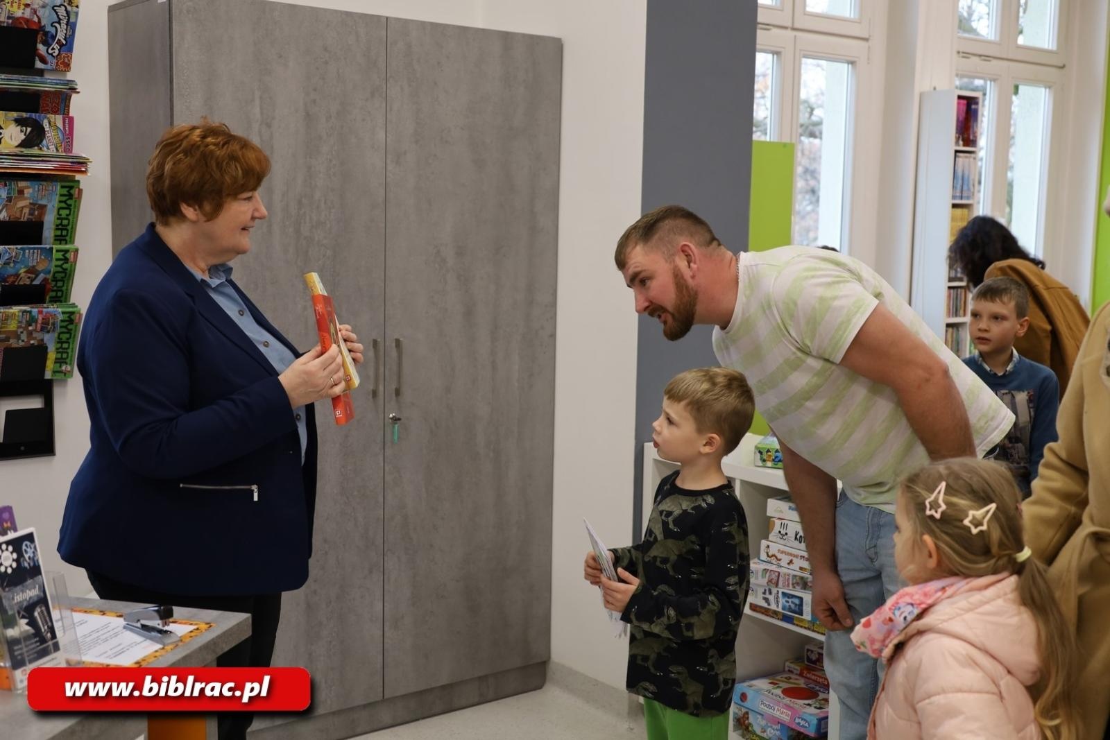 Zdjęcie w galerii na portalu naszraciborz.pl: Kreatywna sobota w Klubie Ojca z Danielem de Latour wiadomości z regionu