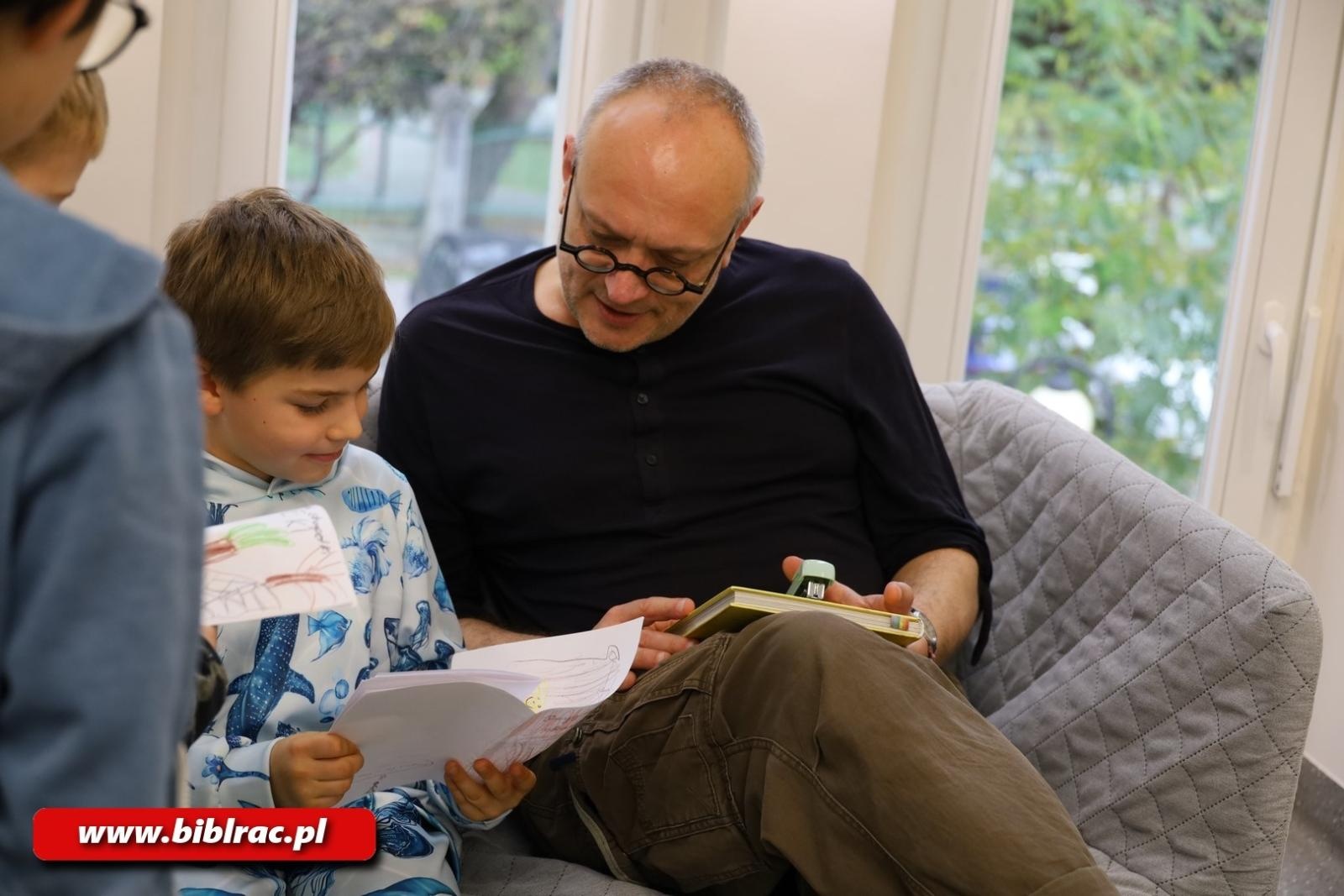 Zdjęcie w galerii na portalu naszraciborz.pl: Kreatywna sobota w Klubie Ojca z Danielem de Latour wiadomości z regionu